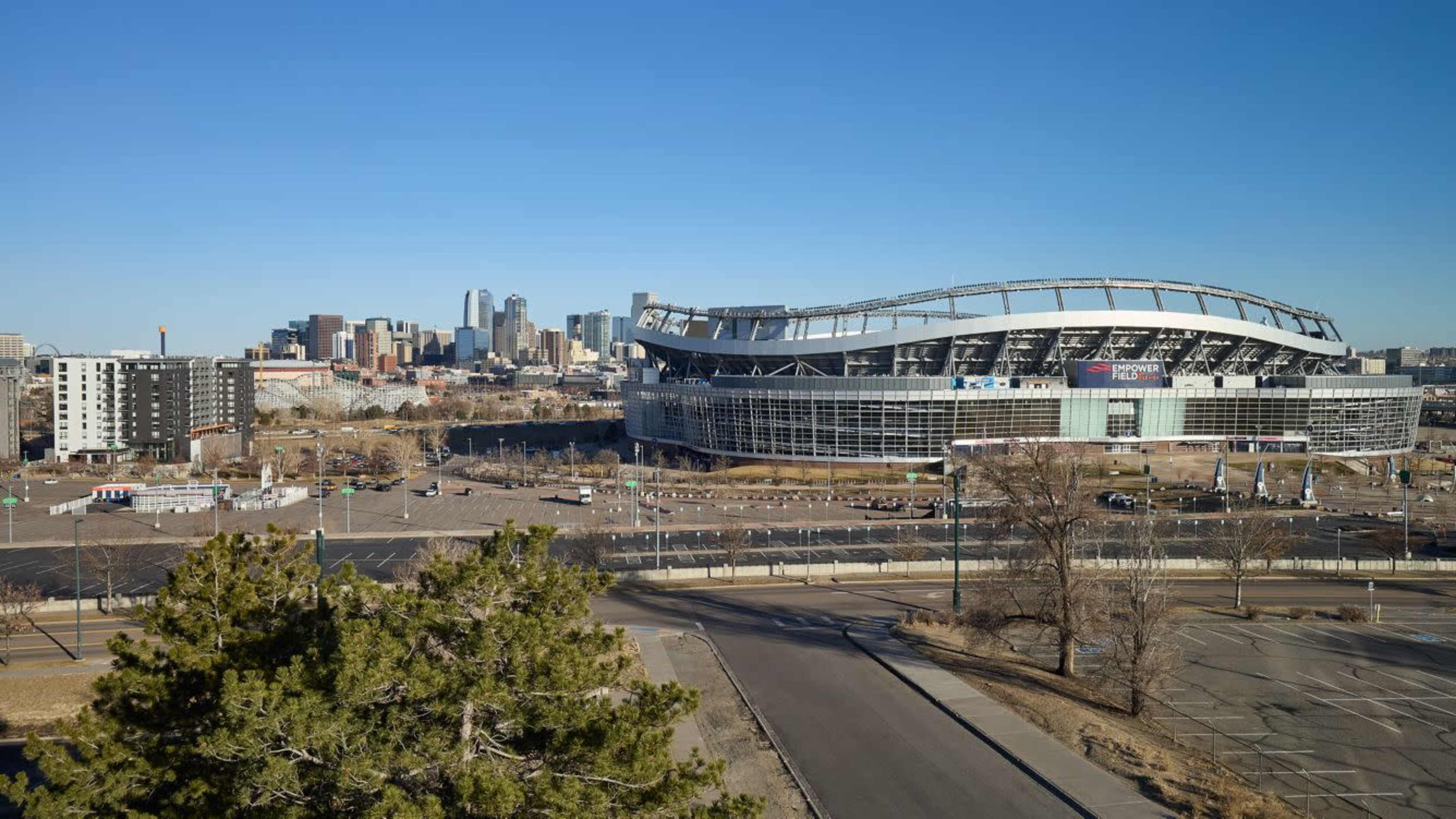Modern Luxury Meeting Image in Sun Valley, Denver, CO