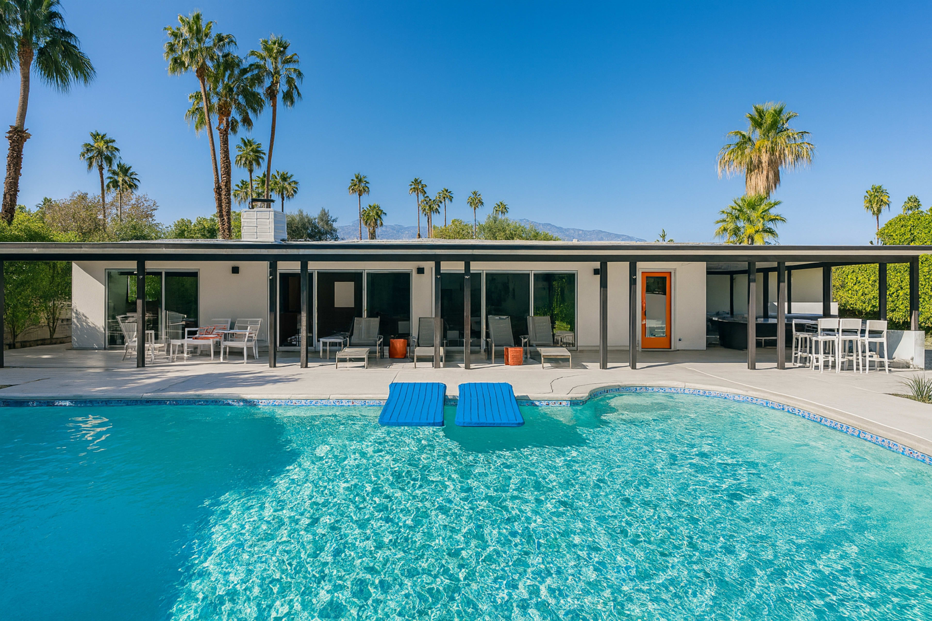 Architectural Modern Home with Panoramic Views Image in Palm Springs, Palm Springs, CA