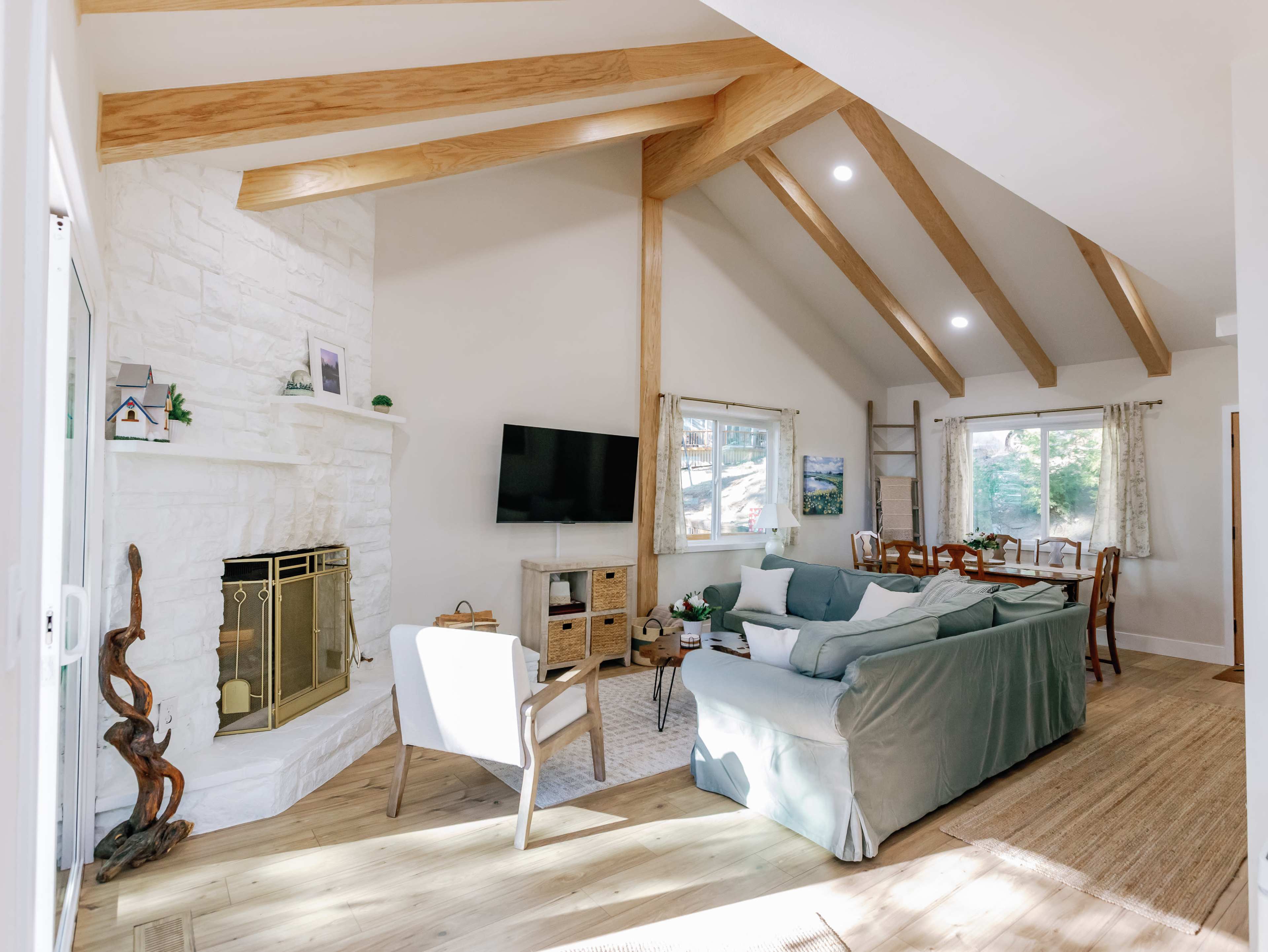 Mountain Cabin Natural Light Haven Image in Running Springs, Running Springs, AS