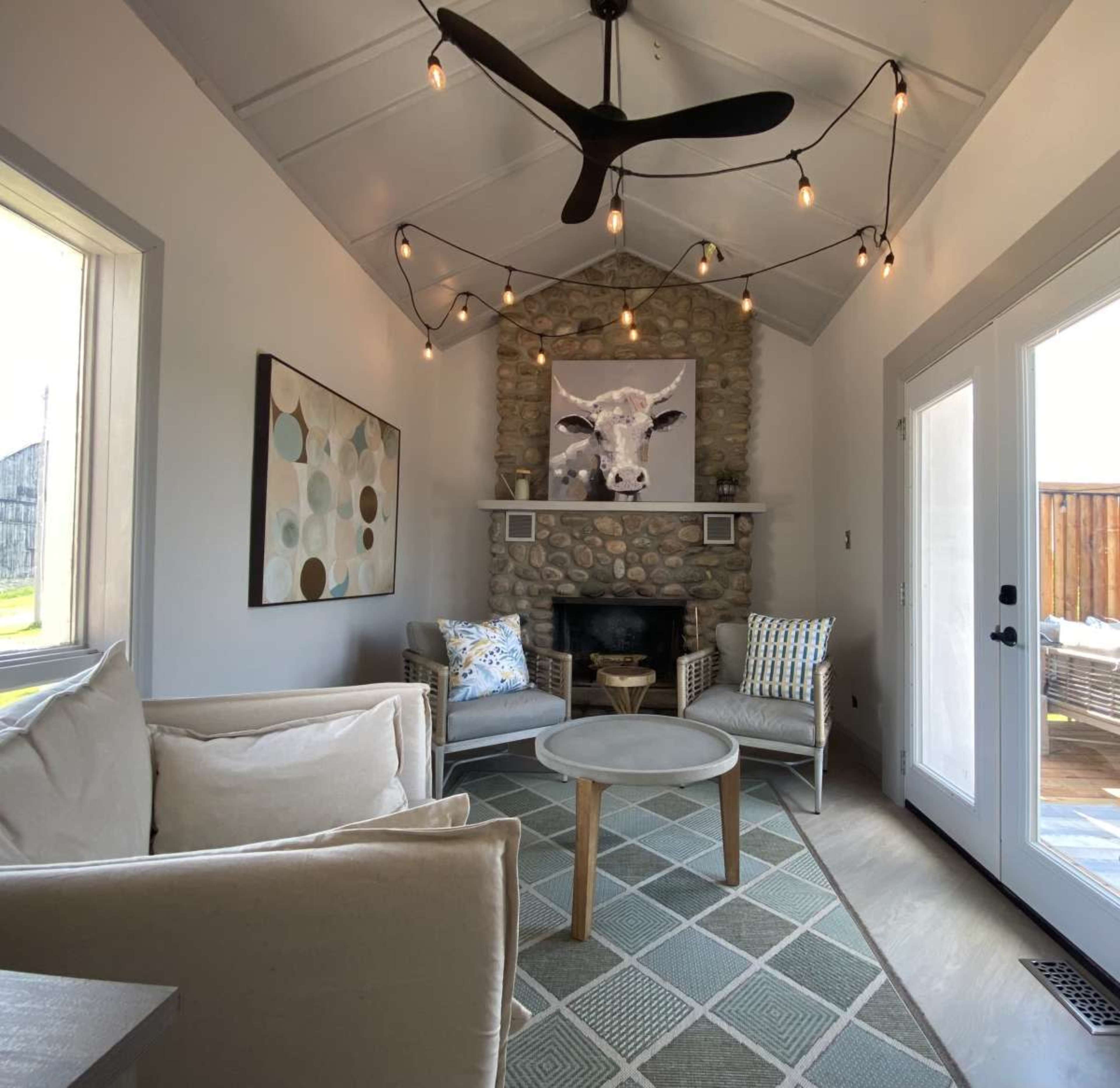 Full Day Farmhouse – Includes Event Space & Farm Animal Experience Image in Kawartha Lakes, Woodville, ON