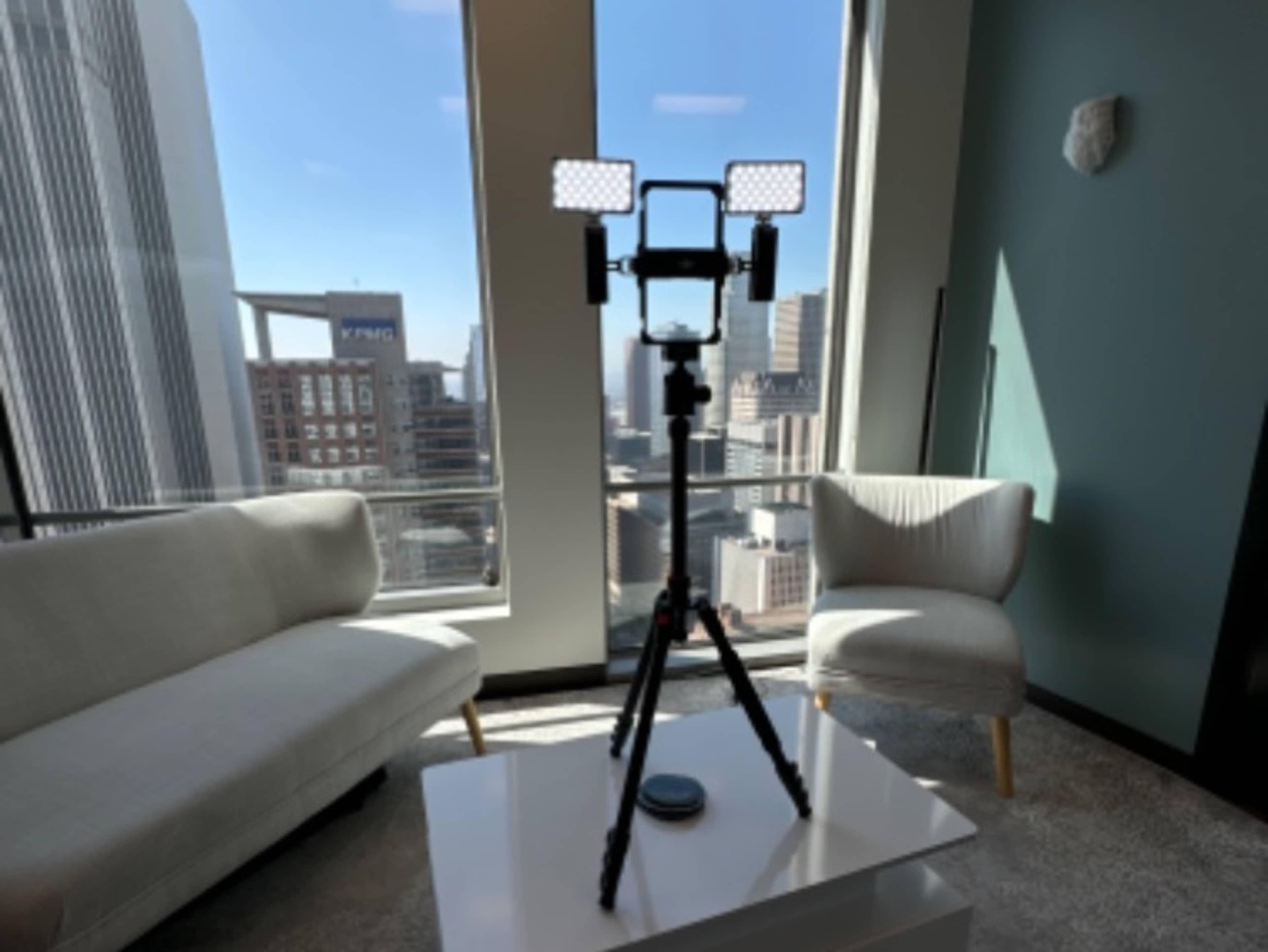 Tripod w attachments 