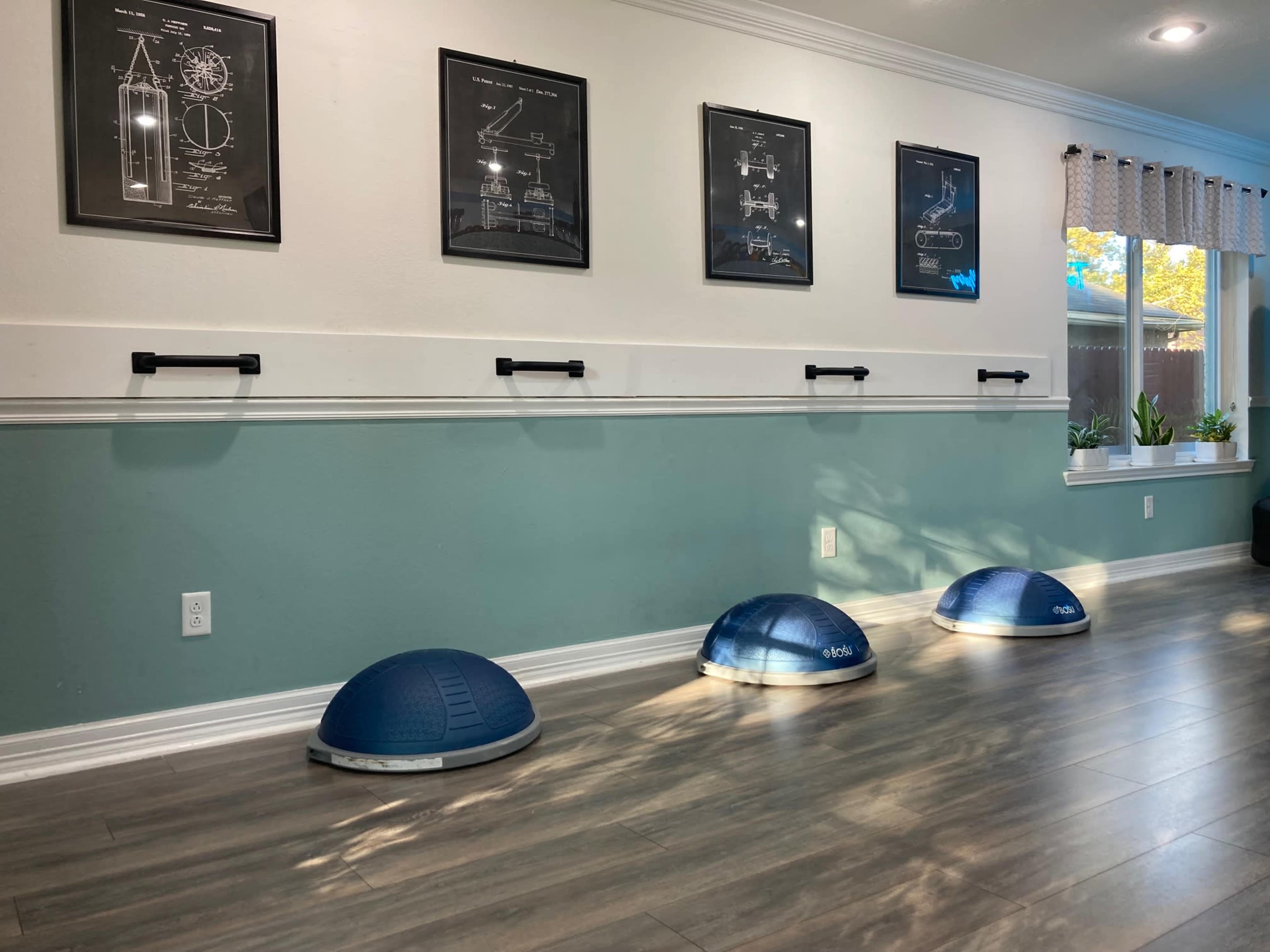 Modern, Clean Yoga/Fitness/Dance Studio Image in Colony Lakes, Missouri City, TX