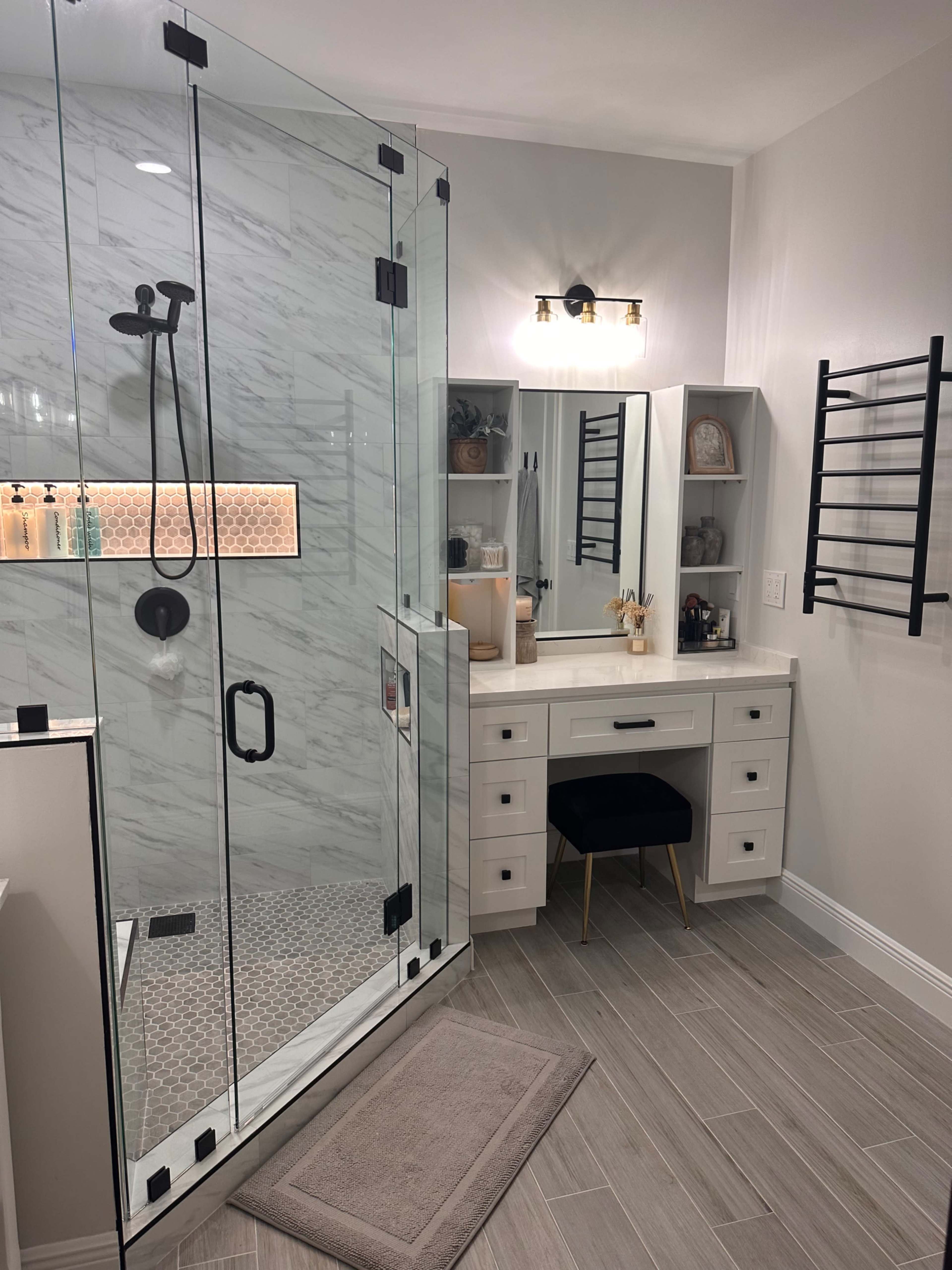 Master Bath/Vanity - great for makeup tutorials Image in Parkland, Parkland, FL