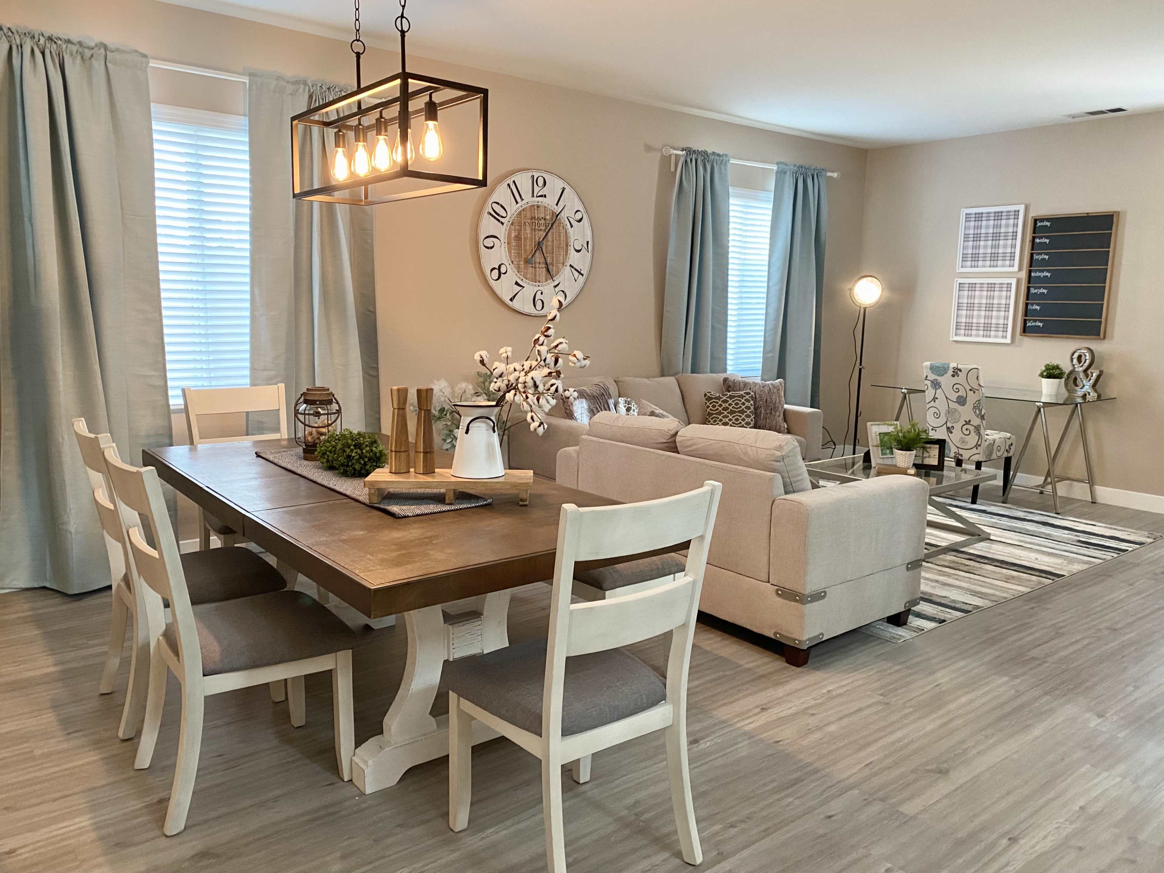 Charming Farmhouse Retreat with Relaxing Vibes Image in Eastvale, Eastvale, CA