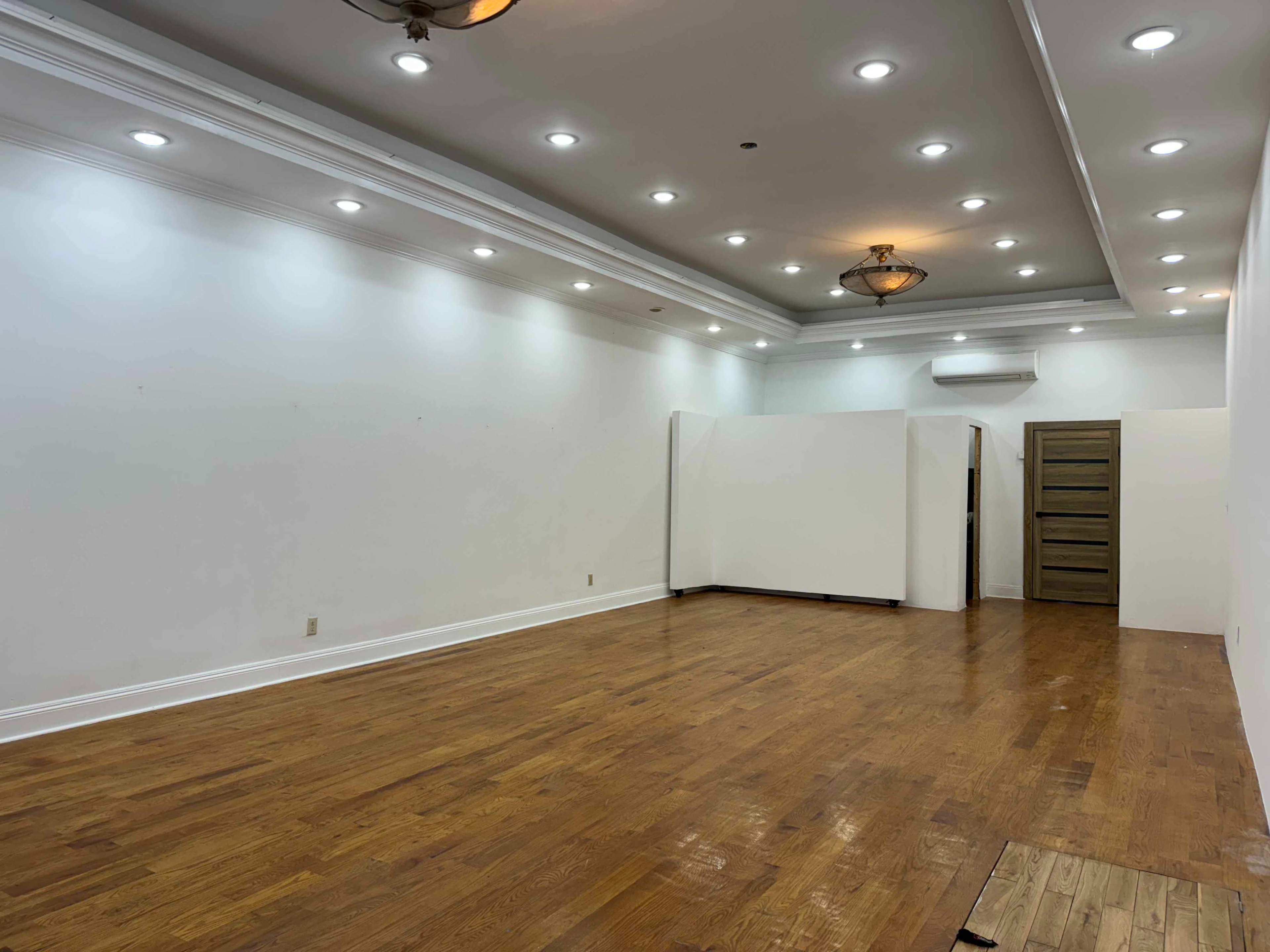 LIMITED-TIME INTRO PRICING - Flexible White-Box Events Space Image in McGinley Square, Jersey City, NJ