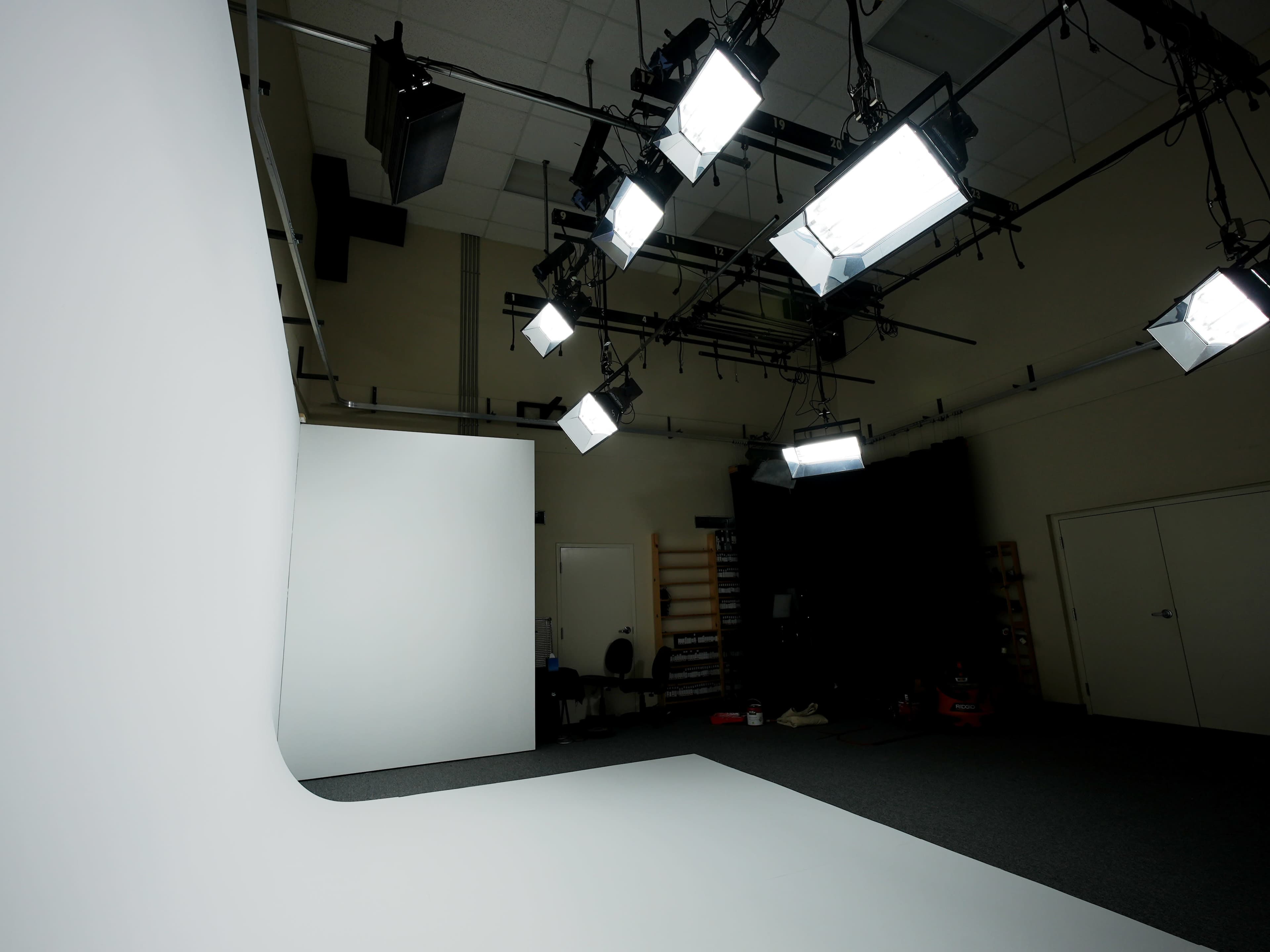 Midtown Urban Professional Video Studio Image in Tallahassee, Tallahassee, FL