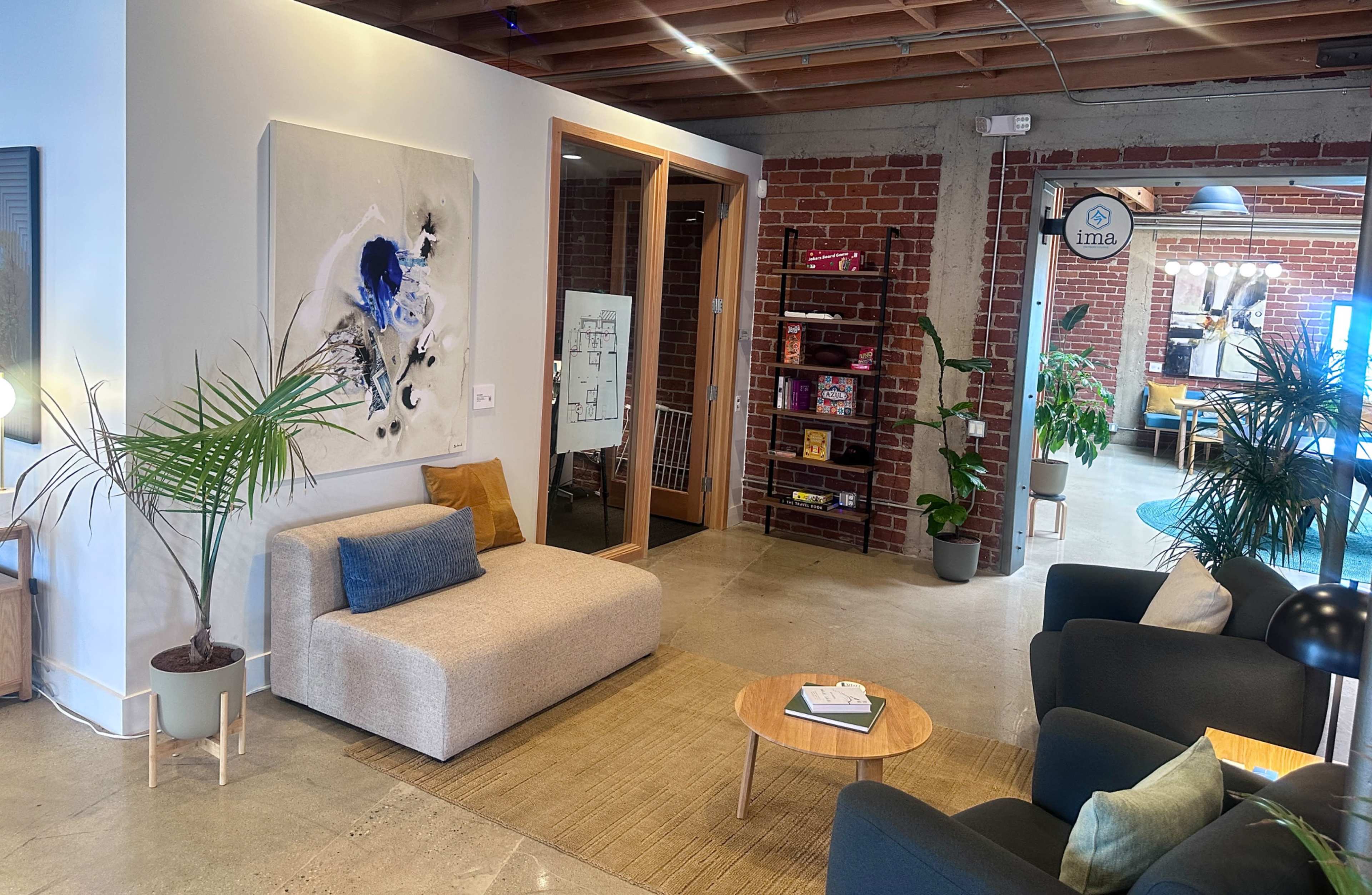 Los Angeles Loft Image in Del Rey, Culver City, CA