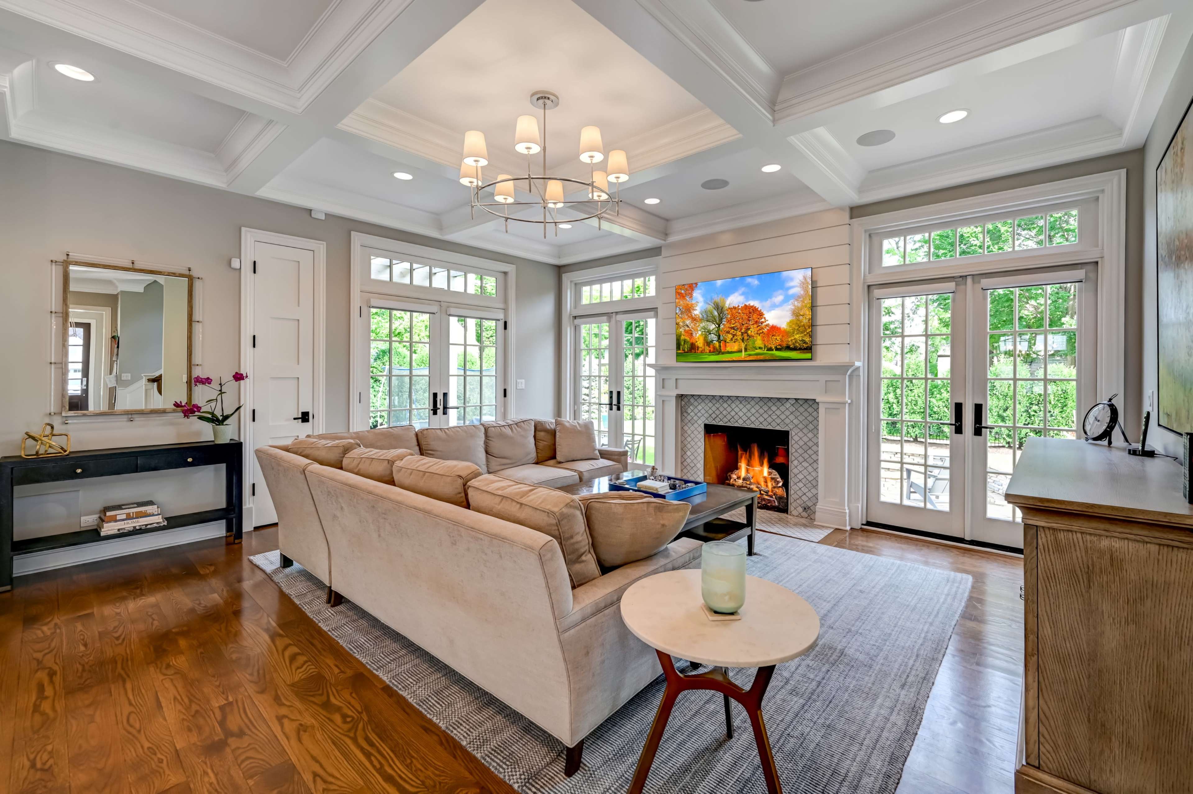 Upscale Suburban Home with Open Layout & Yard Image in Lyons Township, La Grange, IL