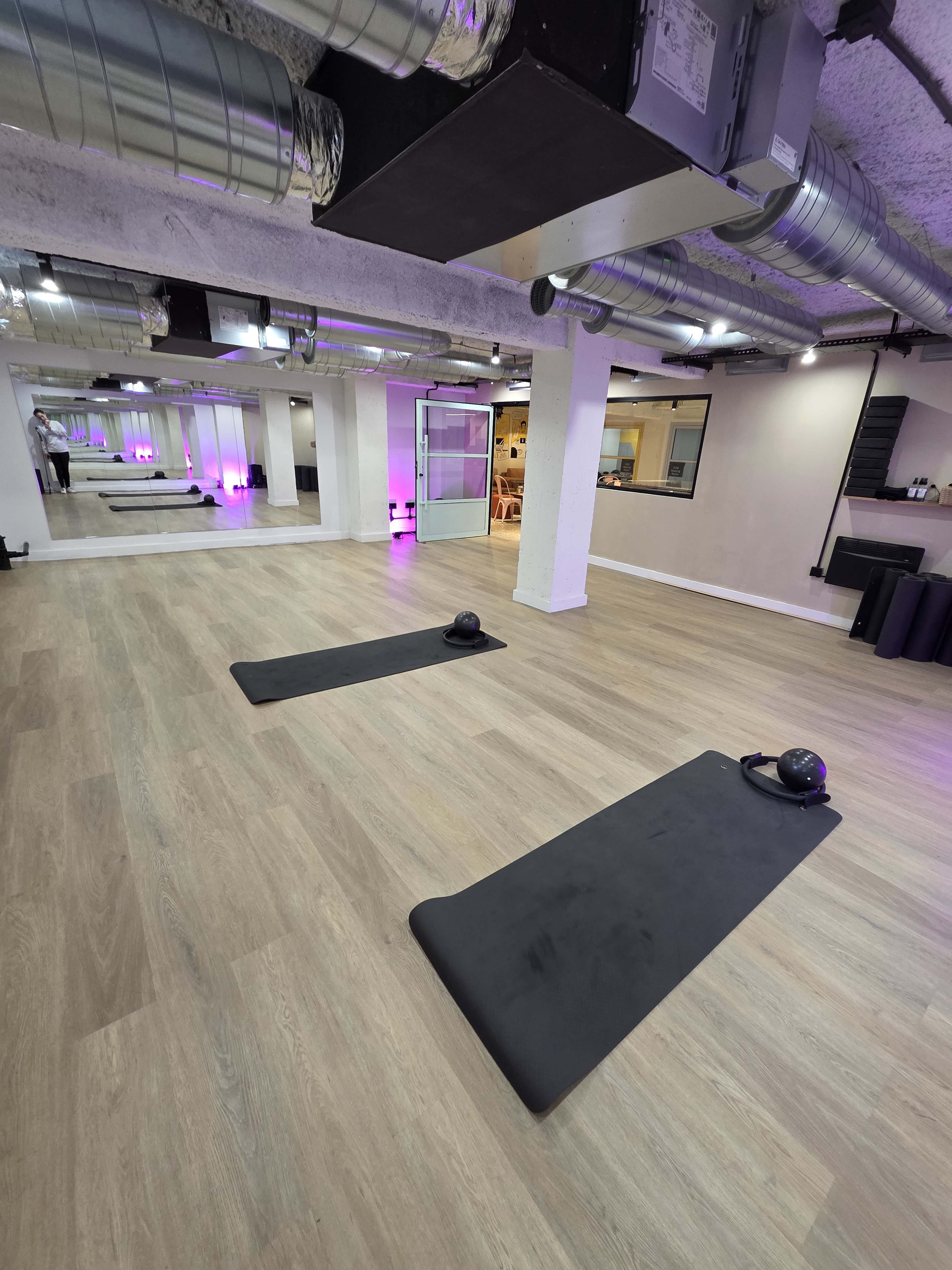 Central London Dance and Fitness Studio Image in London, London, ENG