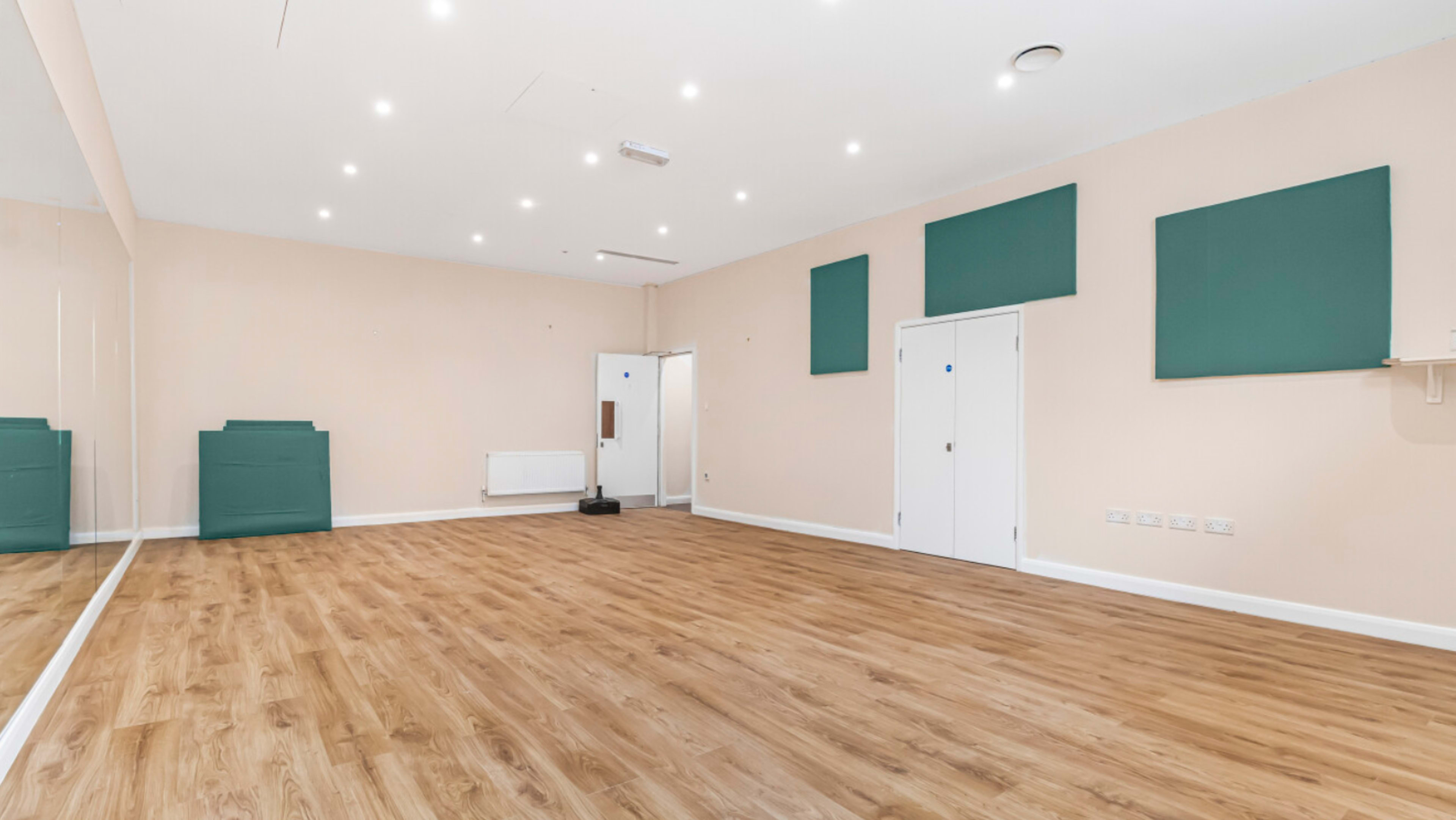 Versatile Soundproof Pilates Studio – North West London Image in North Finchley, London, ENG
