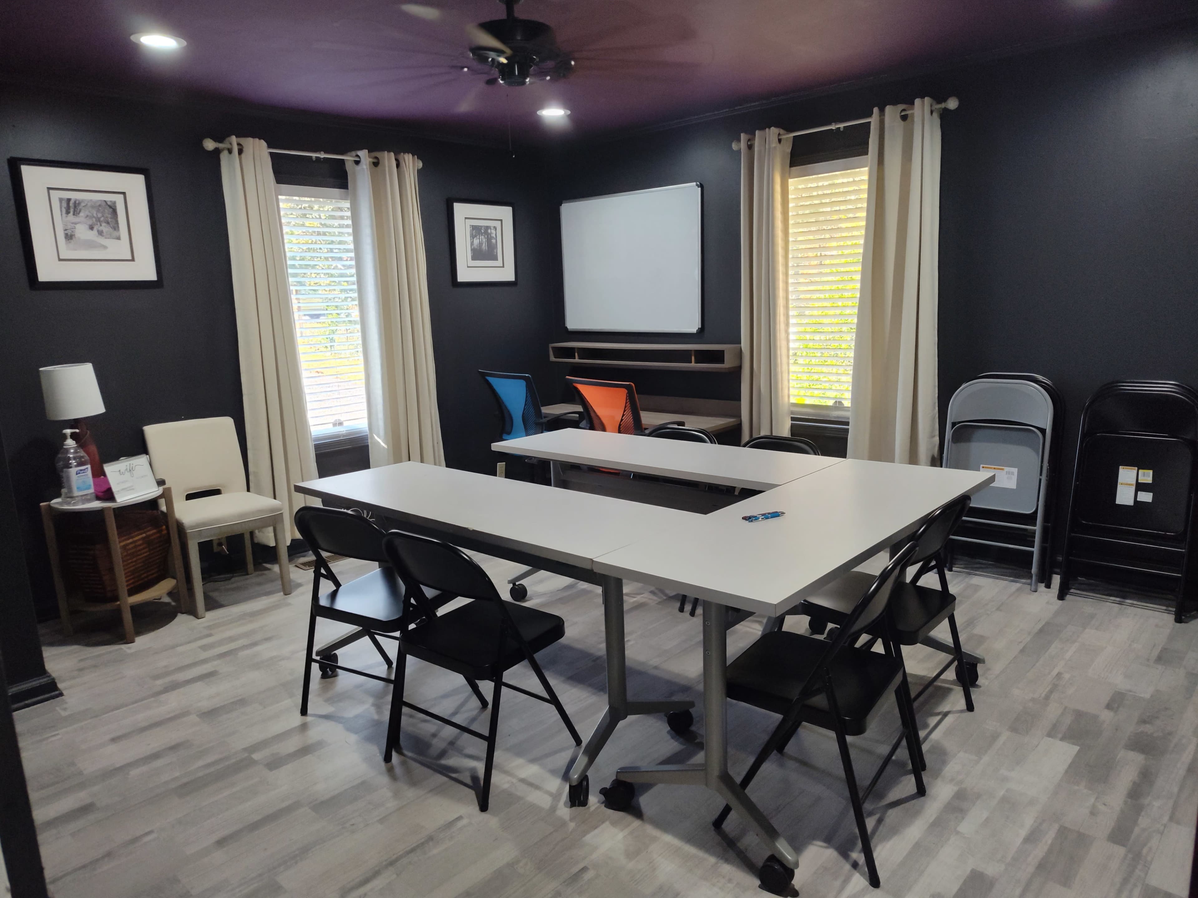 Multi Use office and meeting spaces with a laid back vibe. This space is perfect for meetings, brainstorming sessions and group gaming.  Nurture your well-being while you grow your brand. Image in Lithia Springs, Lithia Springs, GA