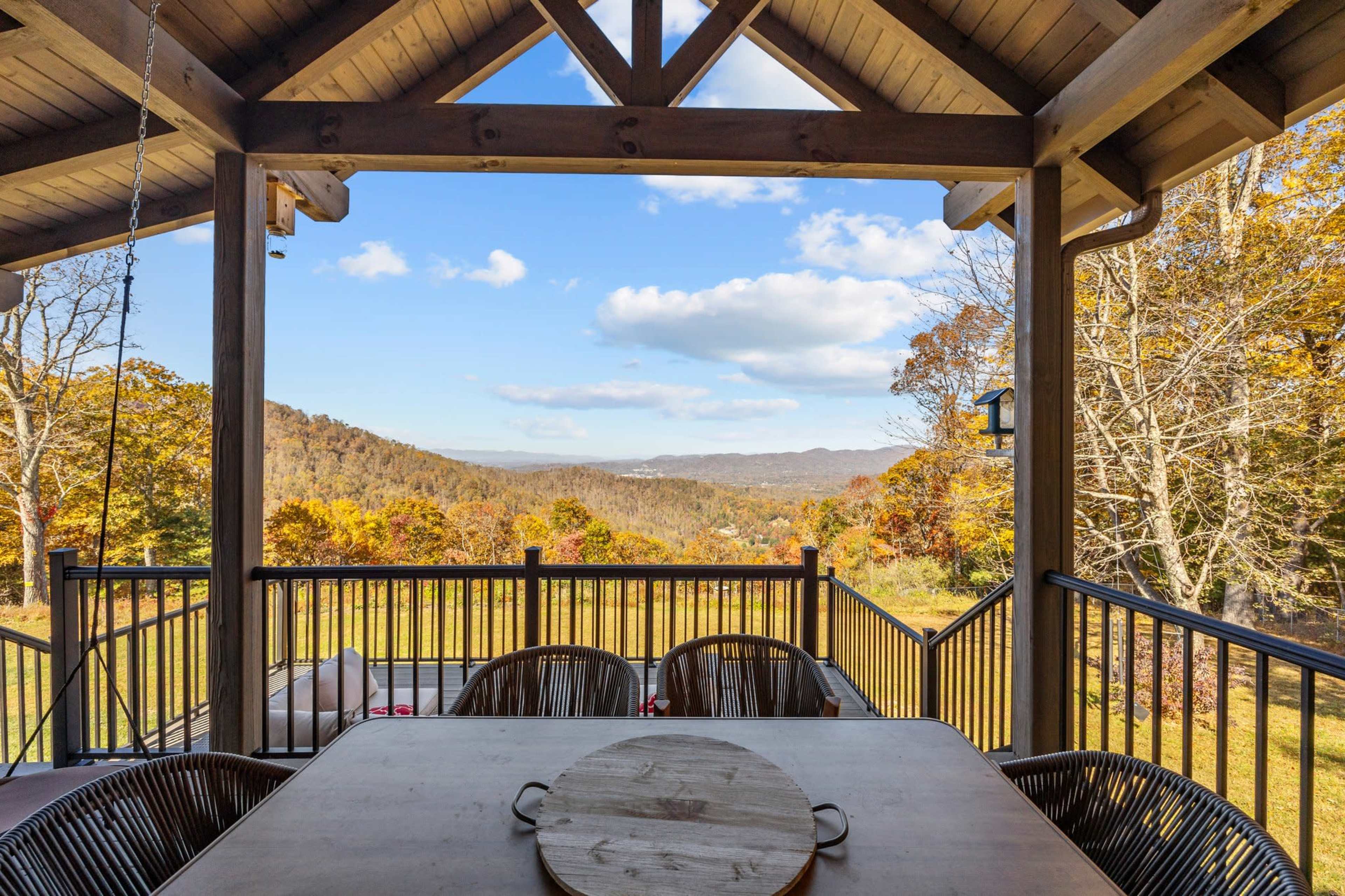 Secluded, Mountain Views, Spacious Yard perfect for Events Image in , Asheville, NC