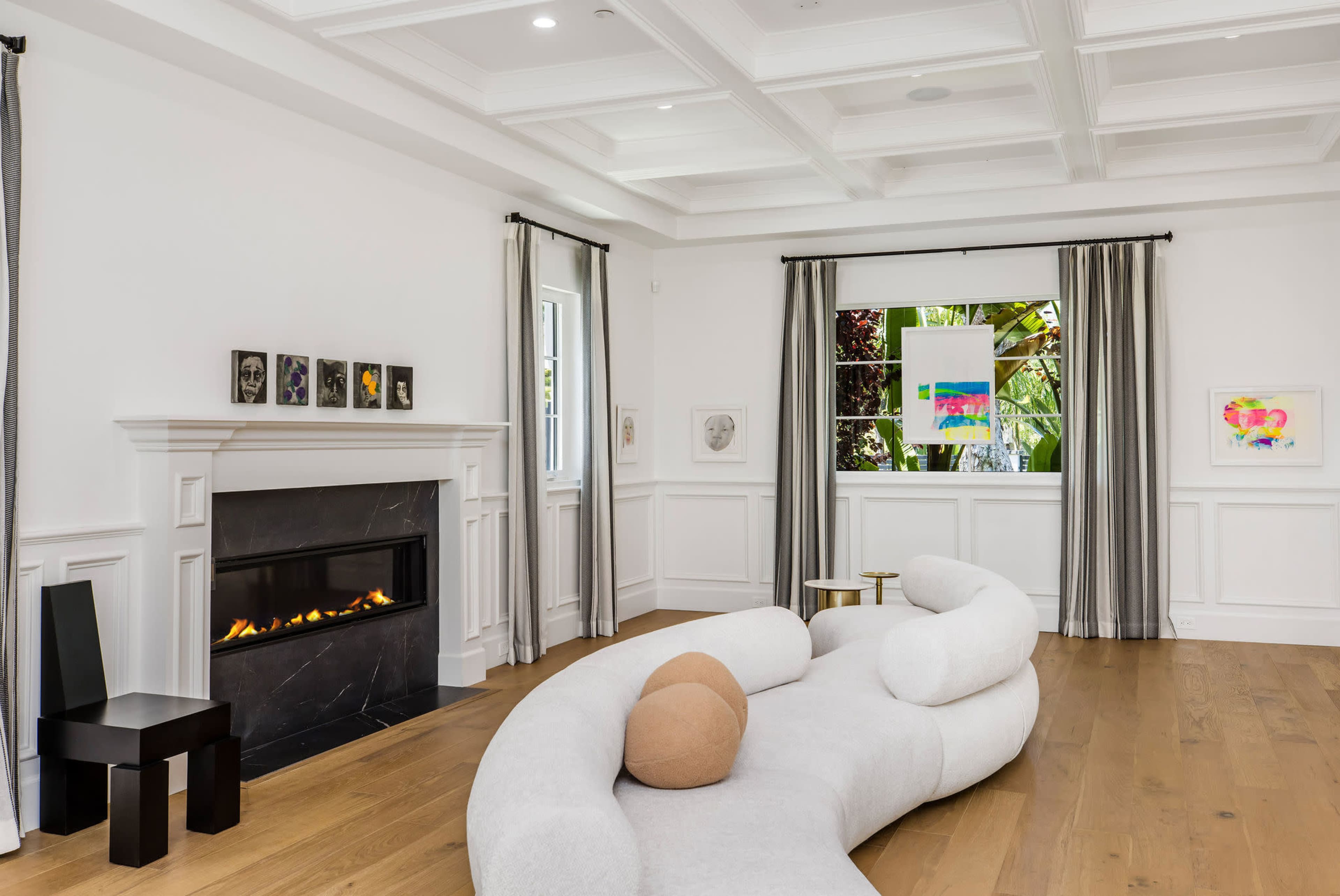 Massive Modern Smarthome with Pool Image in Tarzana, Los Angeles, CA