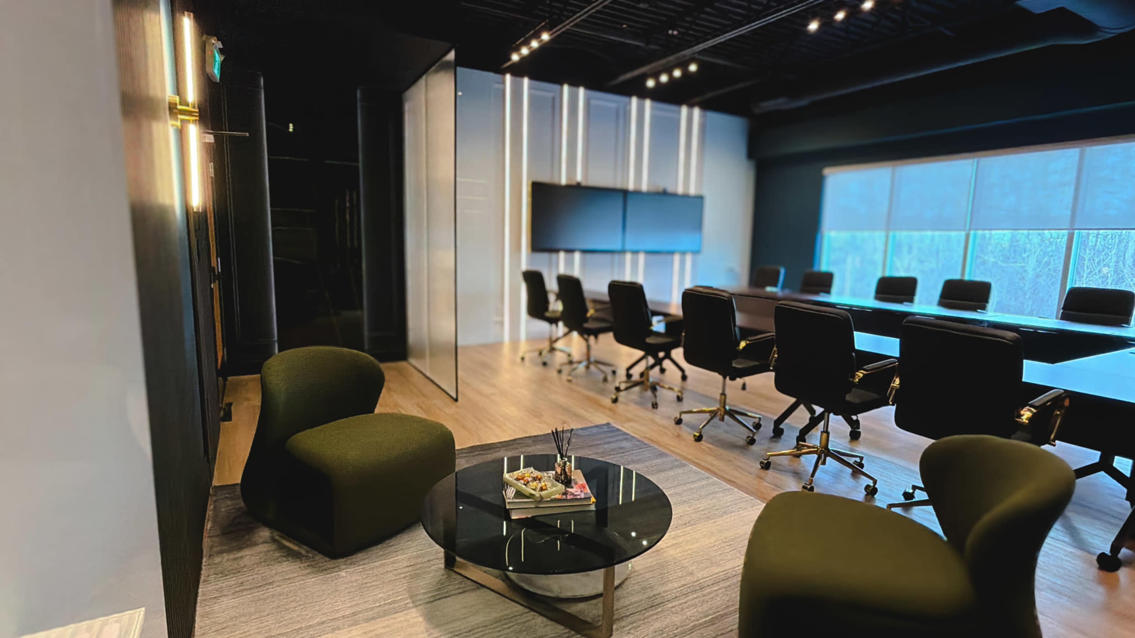 Luxury Private Meeting Room in Oakville Image in Oakville, Oakville, ON