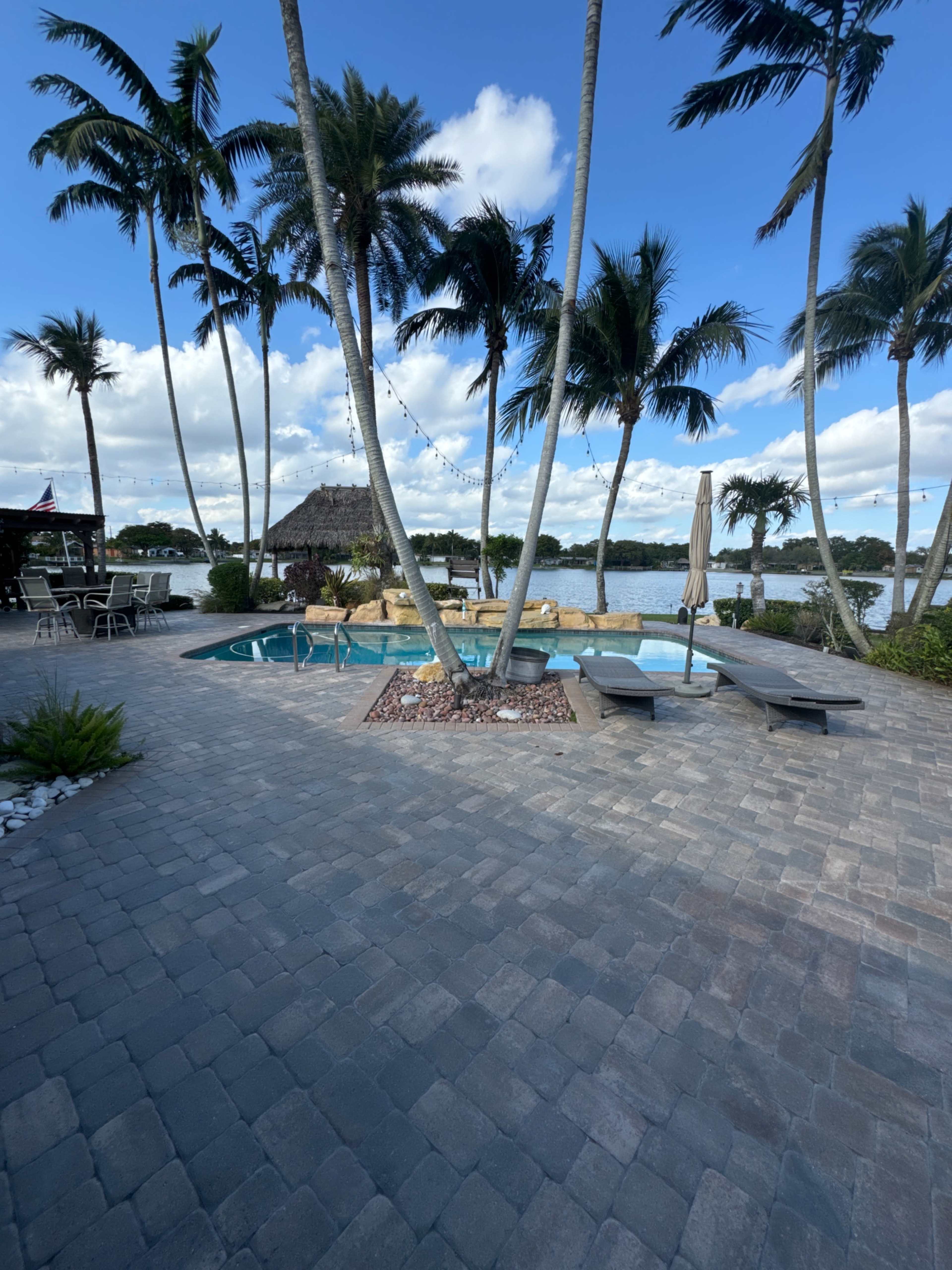 Lakefront Executive Retreat with Resort Pool, Tiki Hut & Game Room Image in Pembroke Pines, Pembroke Pines, FL