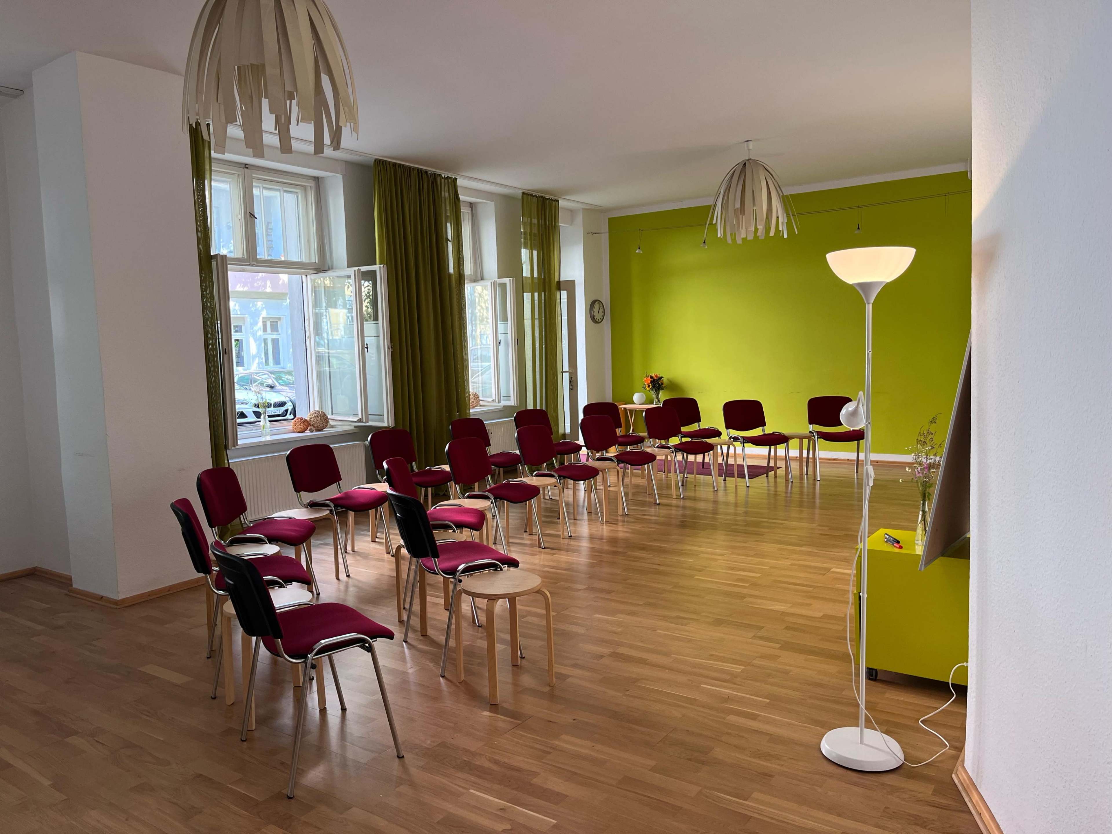 Gemütlicher Seminarraum im Prenzlauer Berg – perfekt für kreative und produktive Events. Image in Prenzlauer Berg, Berlin, DE