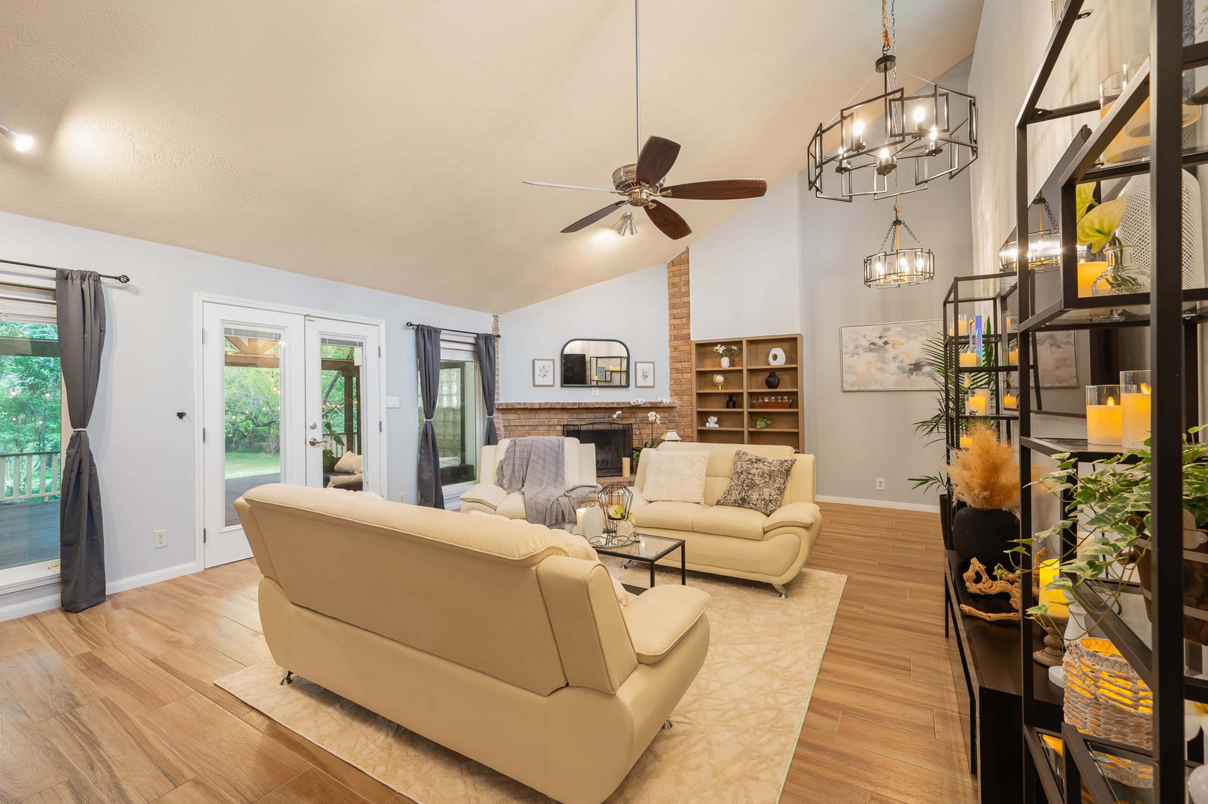 Spring Luxury Outdoor Venue Image in Forest Lakes, Spring, TX