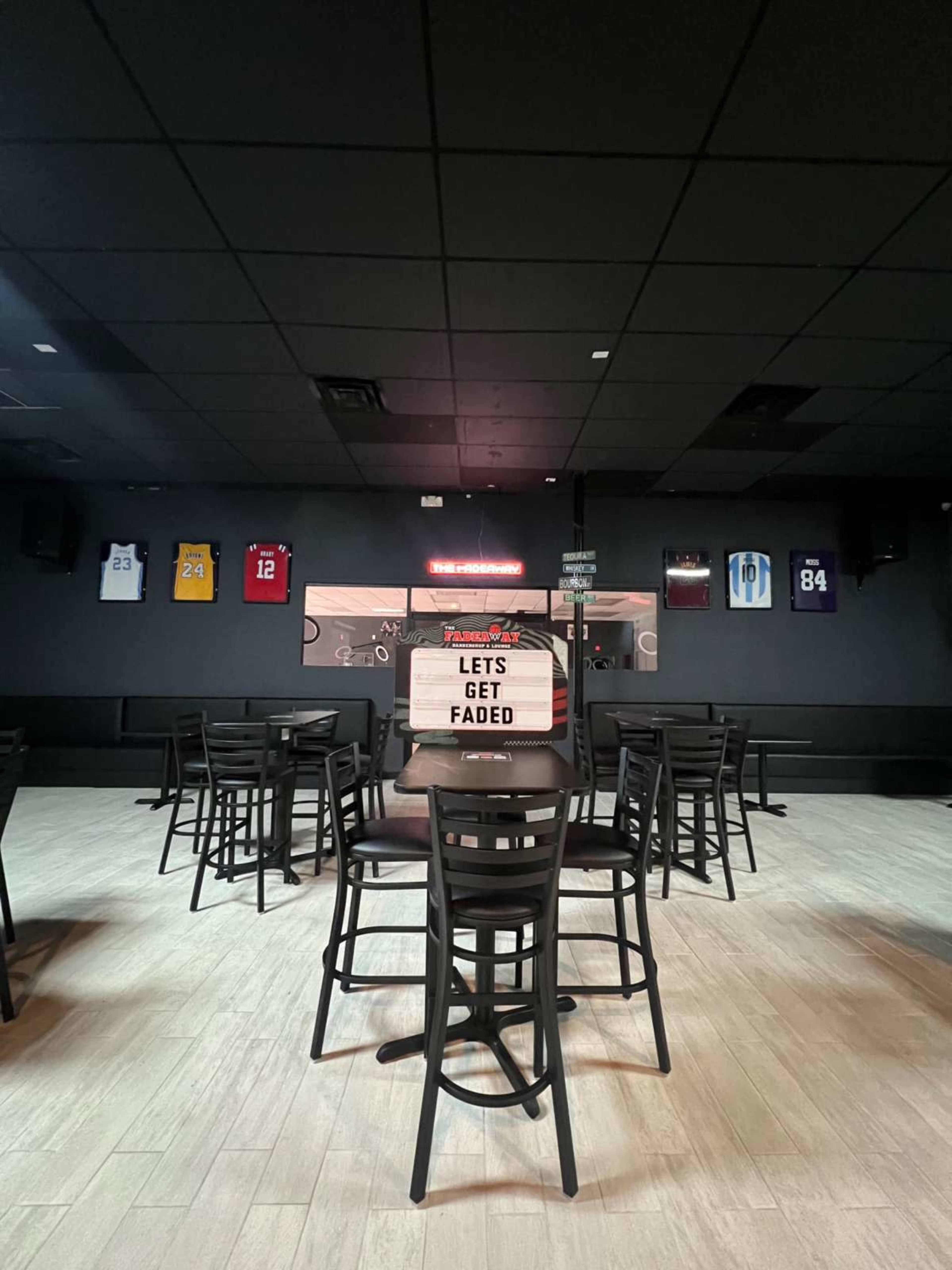 Modernized Sports Bar/Lounge Image in Eldridge / West Oaks, Houston, TX