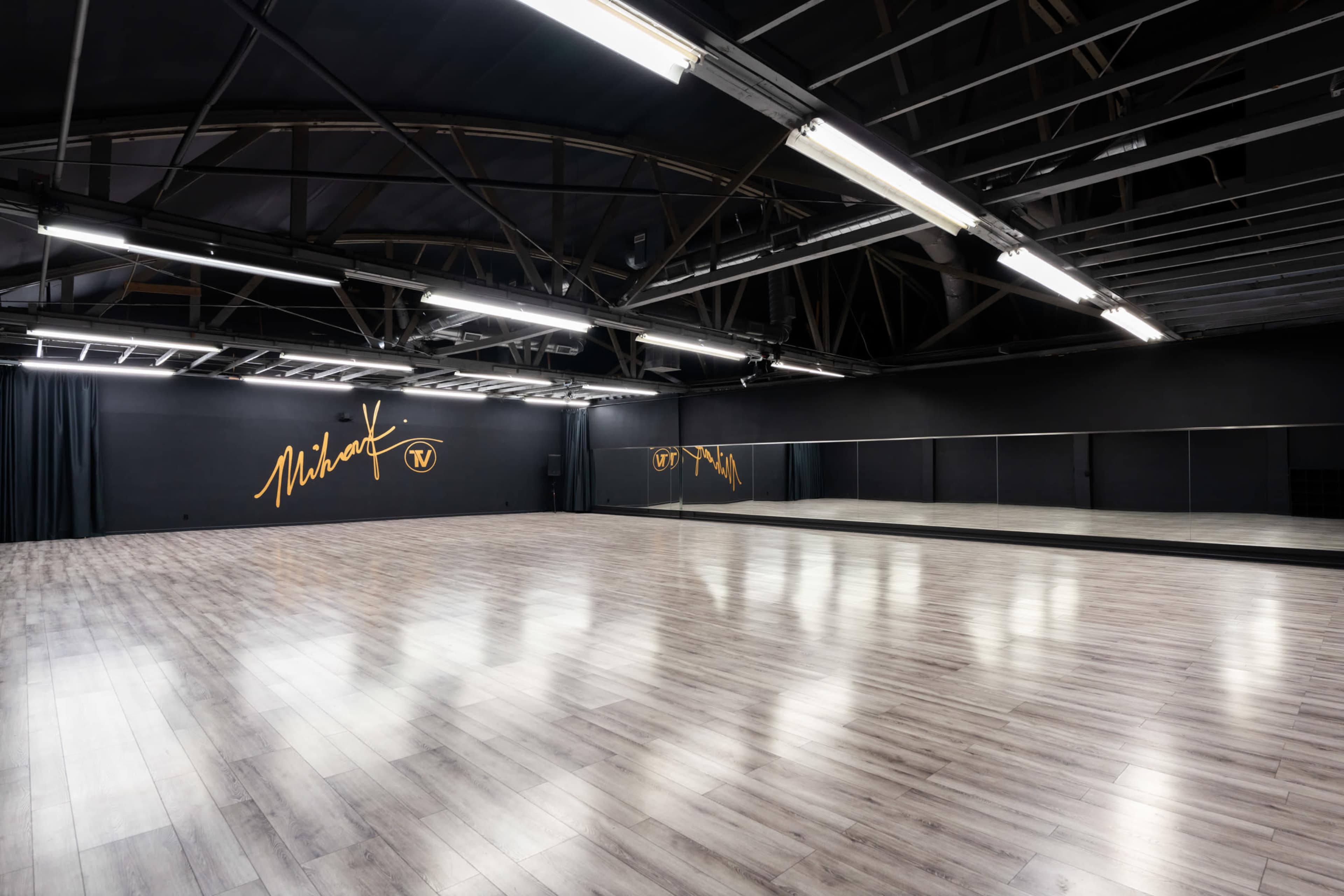The Black Room / Dance Studio Image in Burbank, Burbank, CA