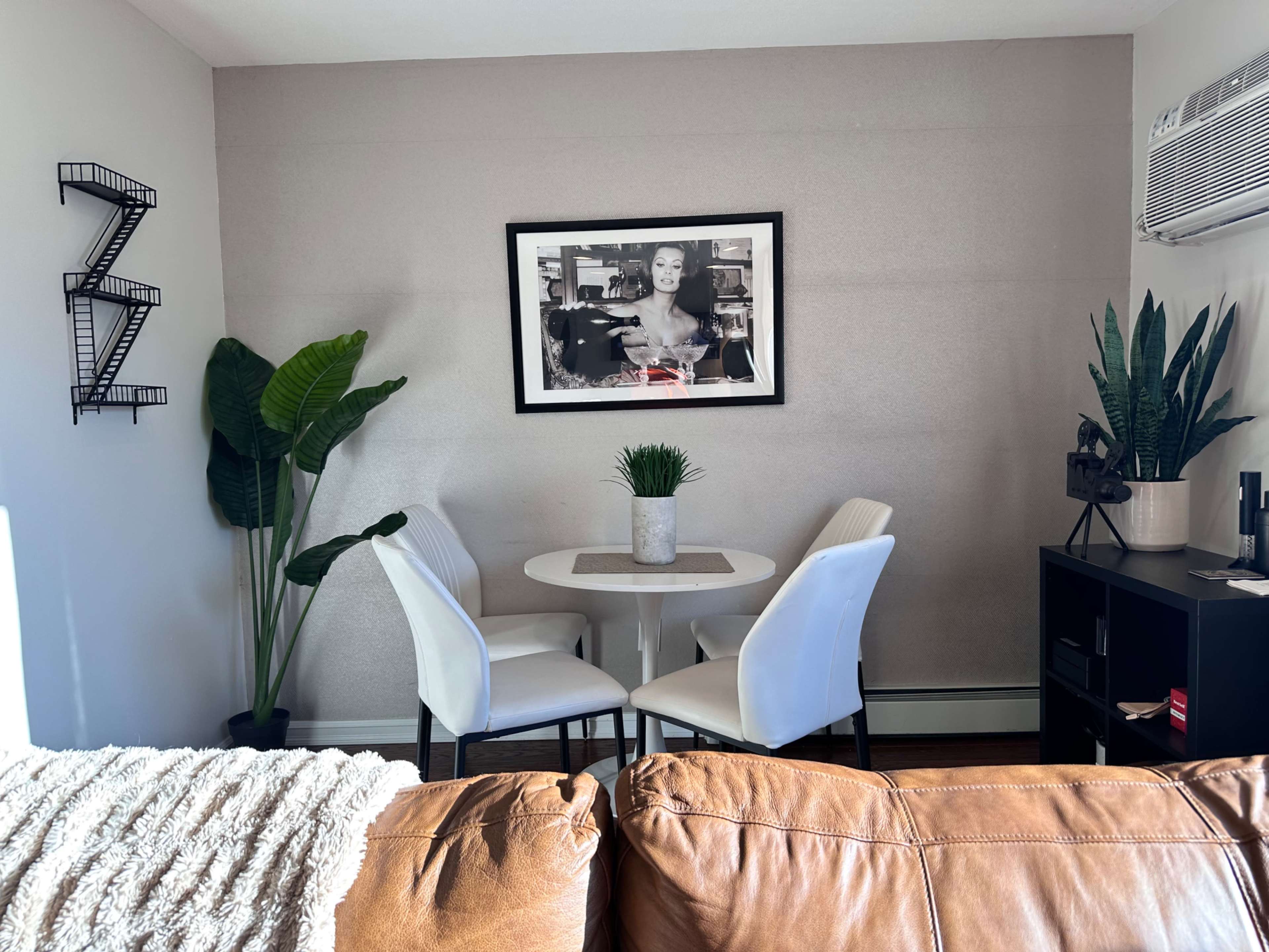 Modern 1 Bedroom Image in Harding Park, Bronx, NY