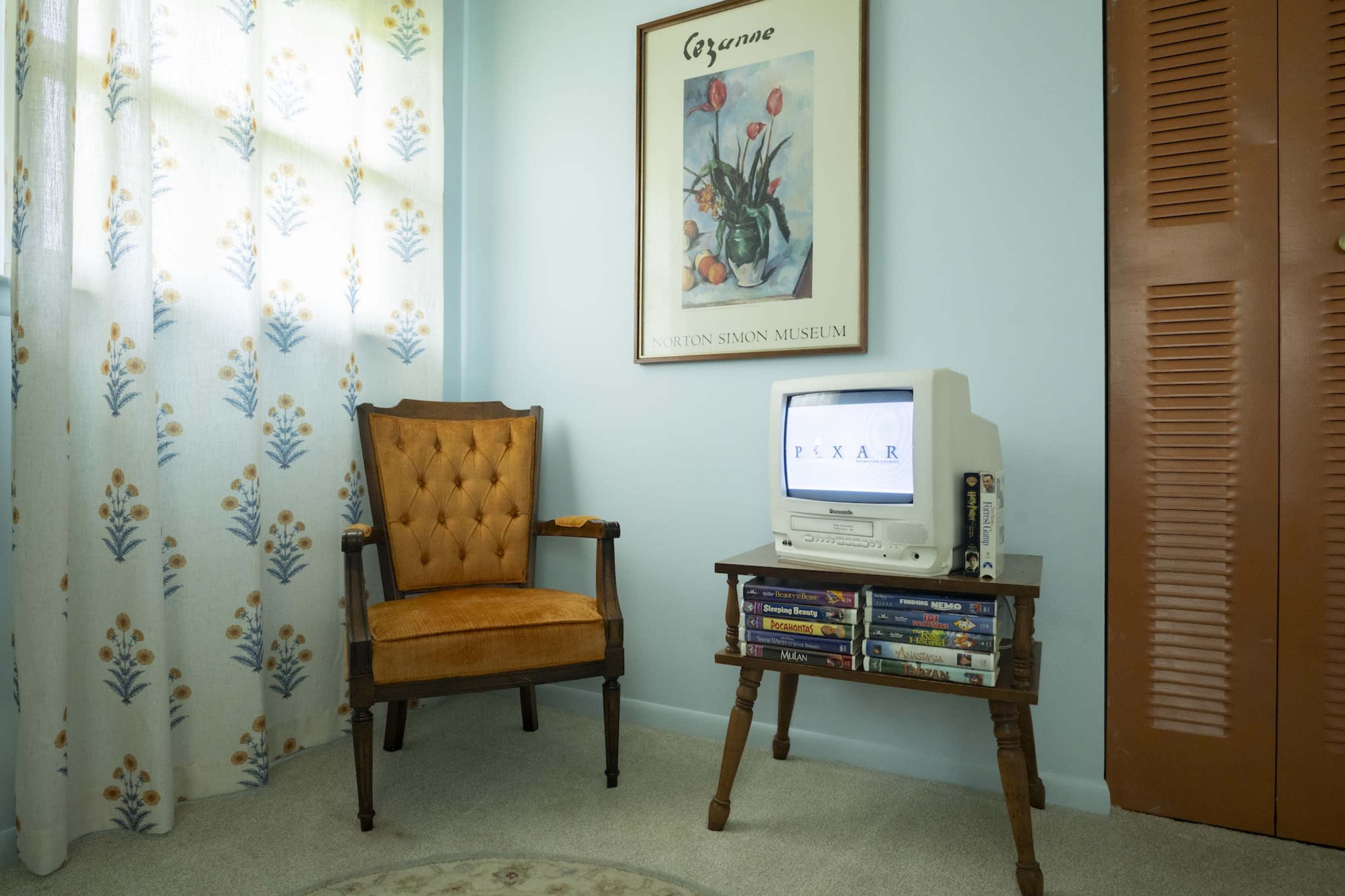 1960s Time Capsule Home - Curated Authentic Retro Furnished House Image in Klondike, Louisville, KY
