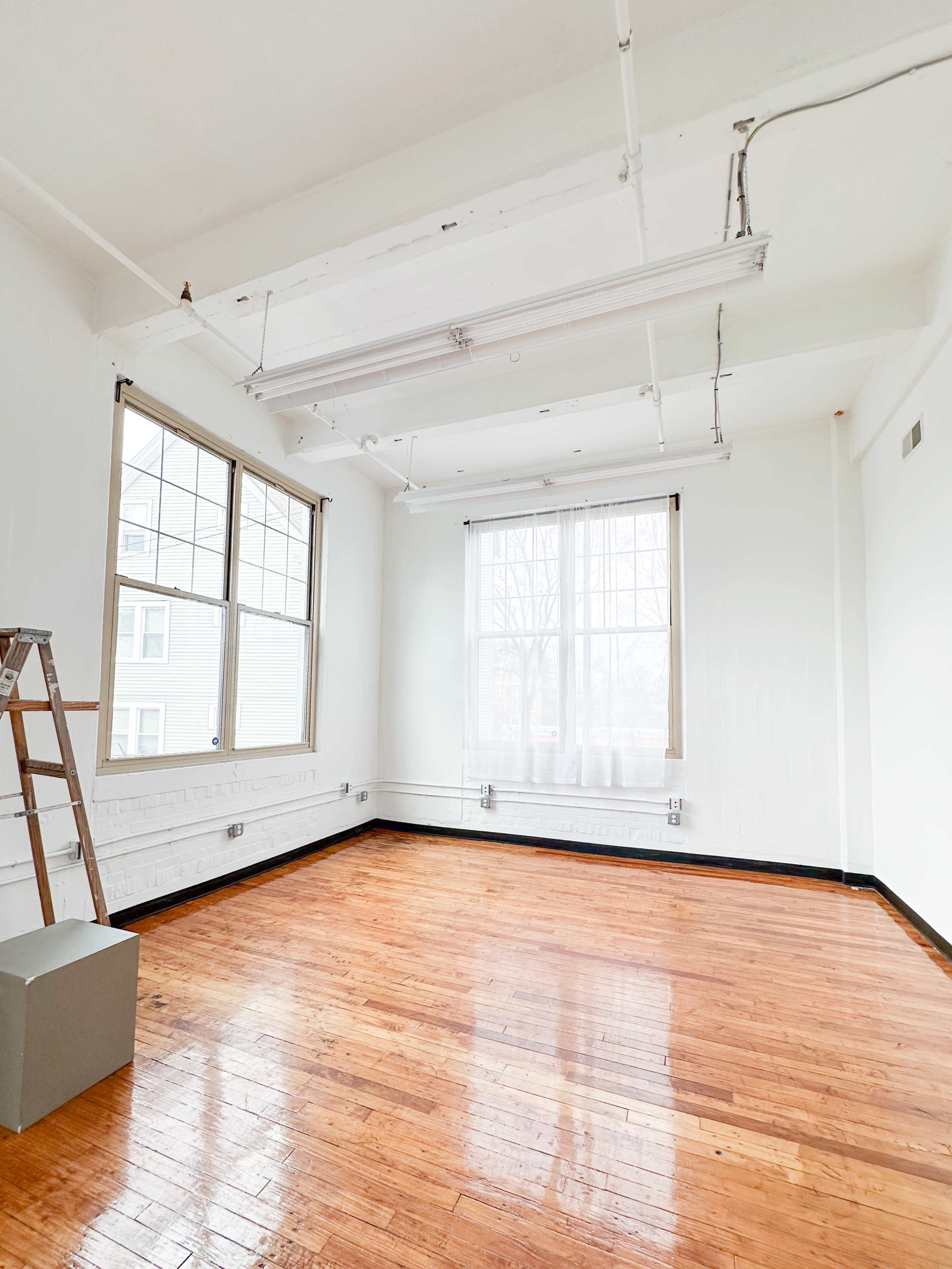 Downtown industrial studio Image in Parkville, Hartford, CT