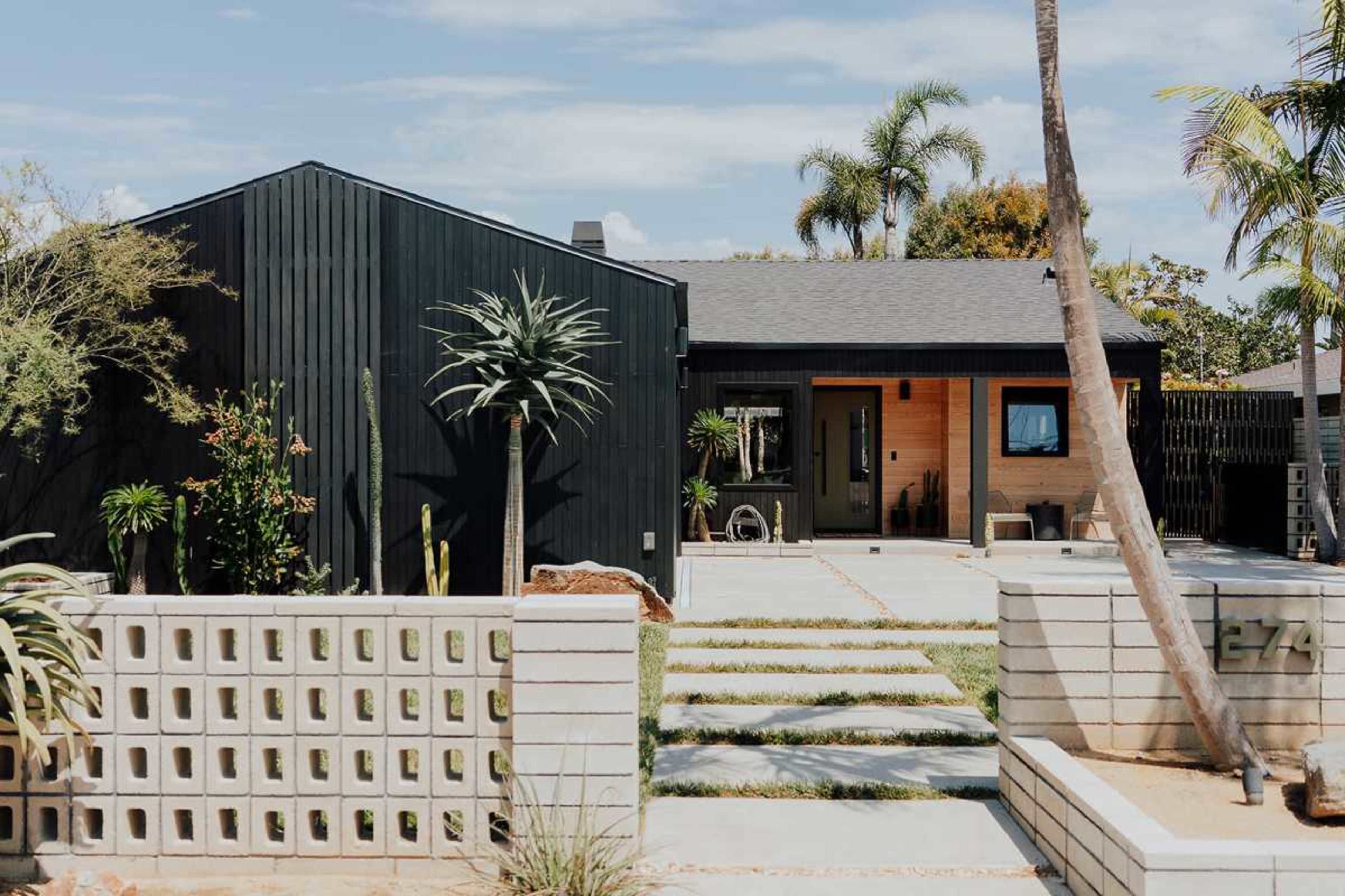 Modern Ranch Home with Natural Light with bonus casita Image in East Side Costa Mesa, Costa Mesa, CA