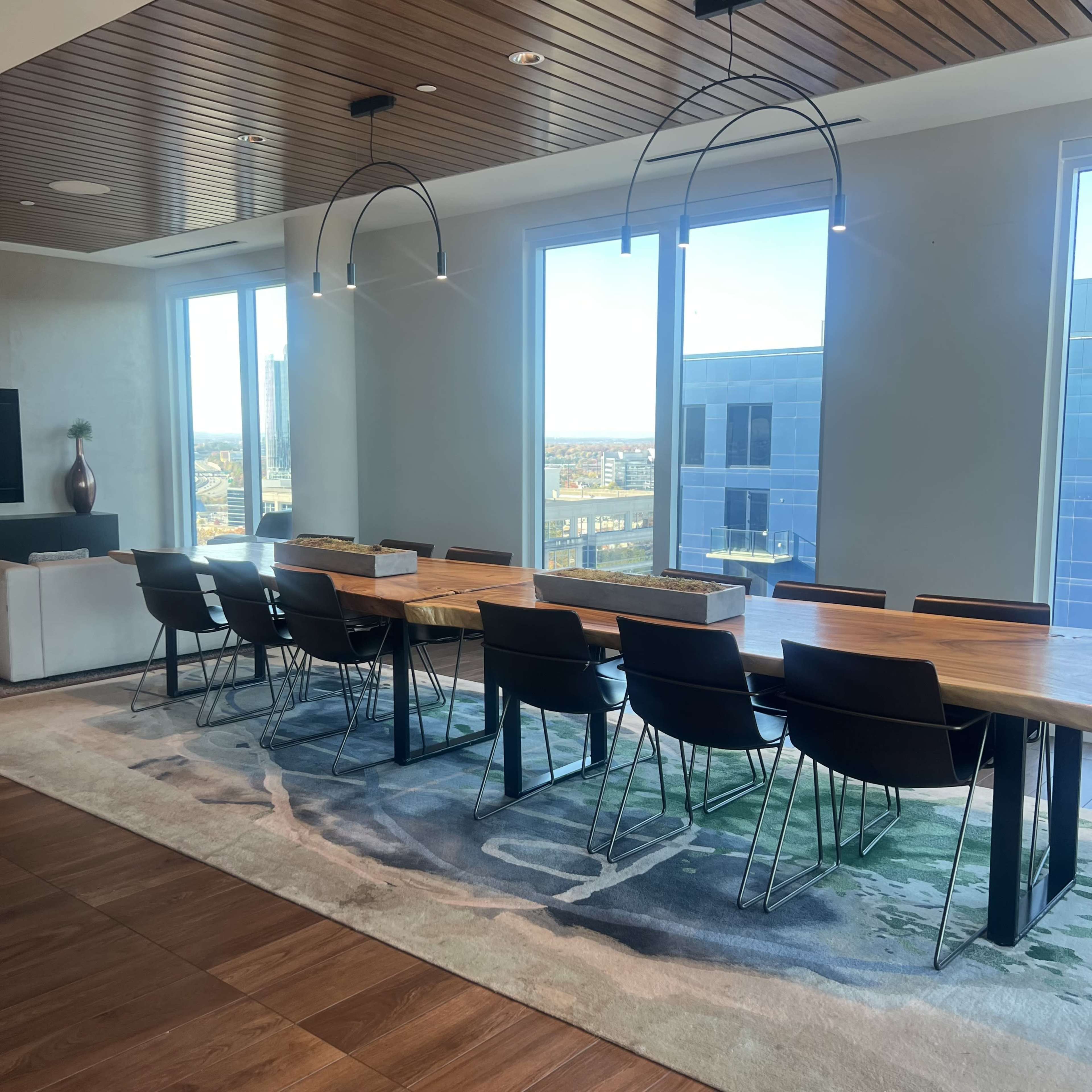 Modern Clubroom Lounge w/ Skyline Views Image in Hunter Mill District, Reston, VA
