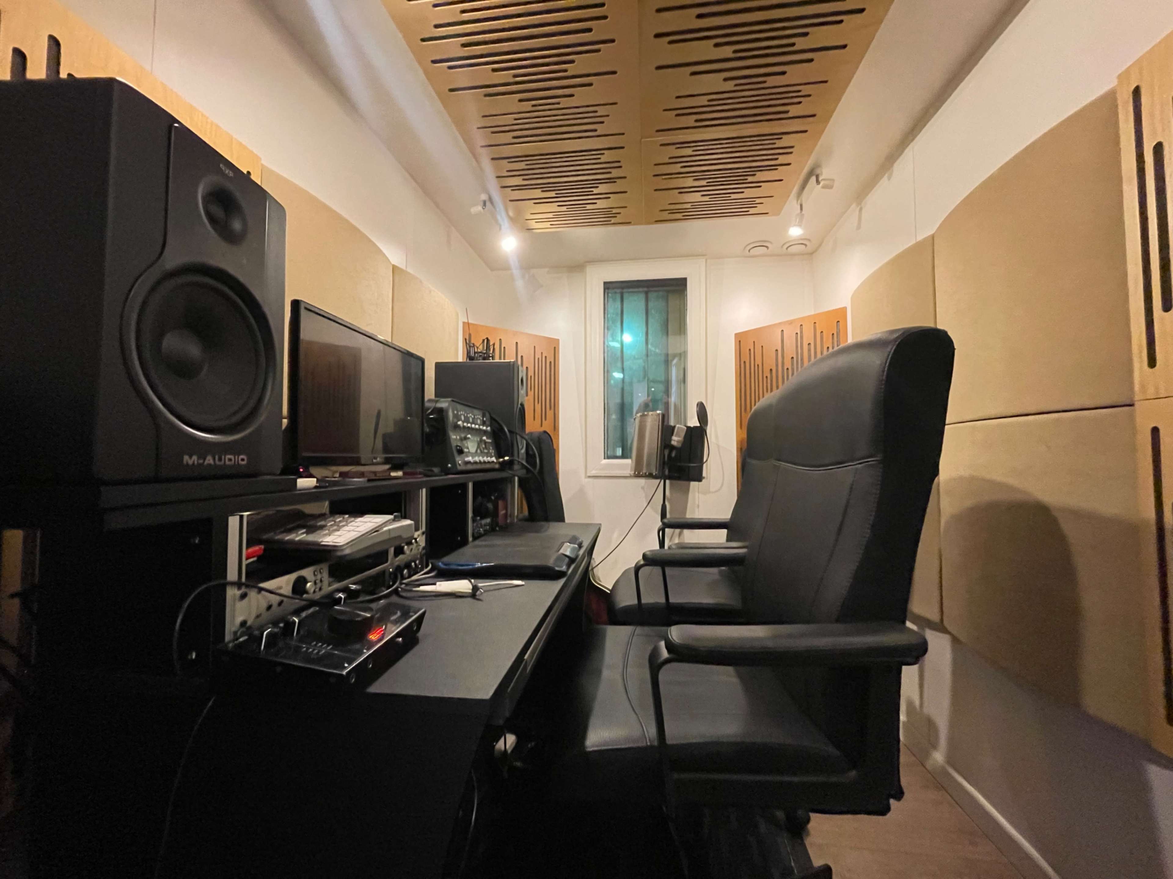 Studio d’enregistrement Image dans Clignancourt, Paris, 