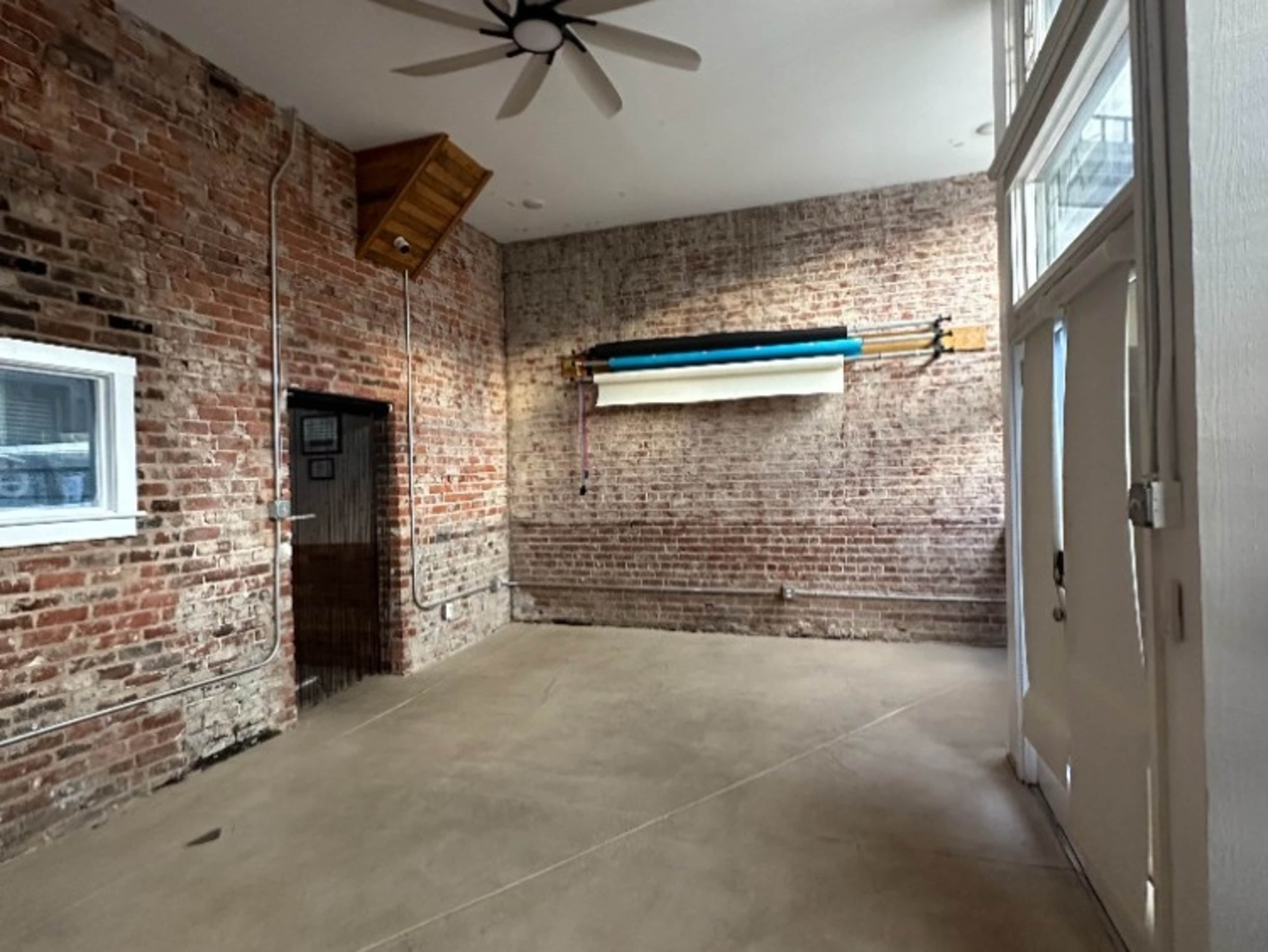 Main Space Furniture Removal