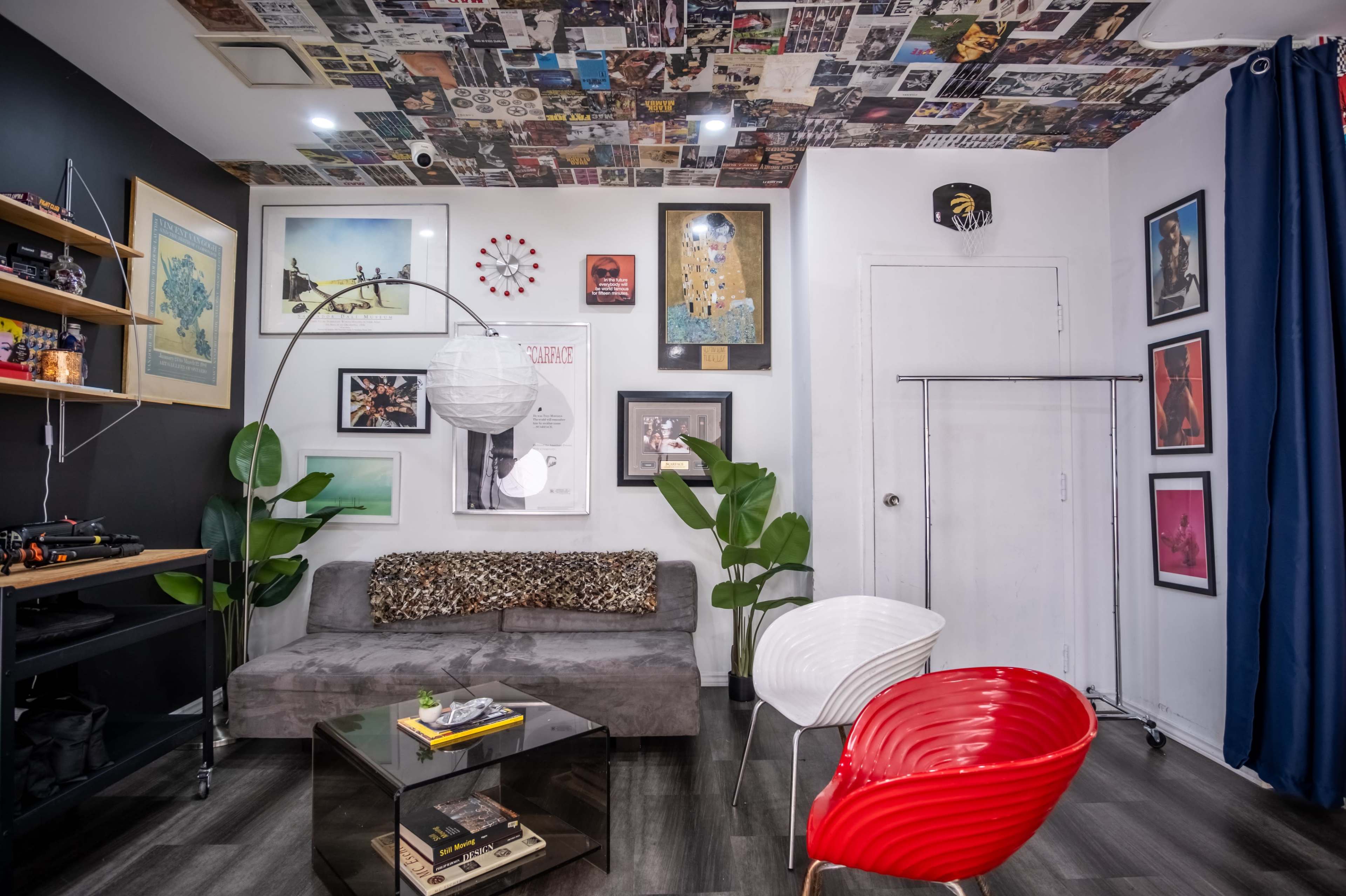 Vintage Creative Studio (photo/video/podcast) + Cyclorama Wall in heart of Scarborough Image in Dorset Park, Scarborough, ON