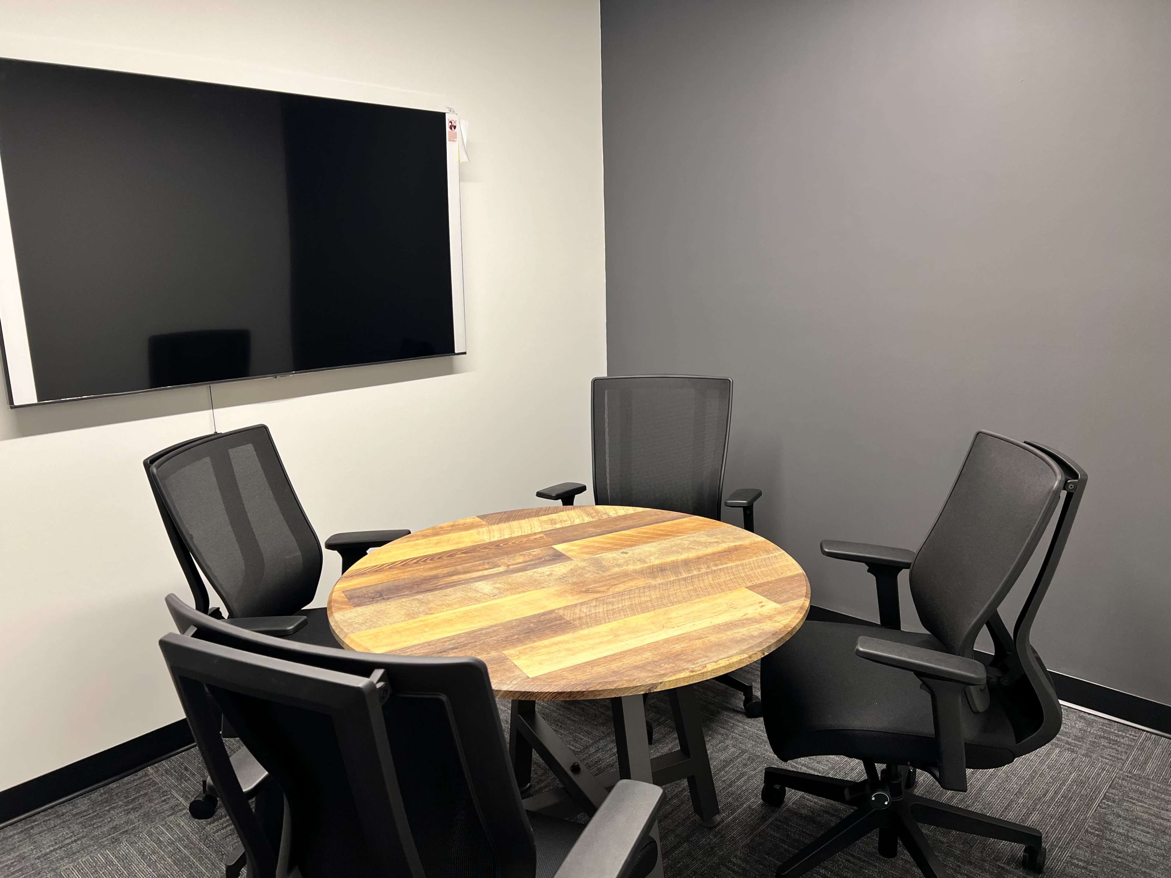 The Huddle Room - Meeting Room for up to 5 people Image in Palmetto Bay, Palmetto Bay, FL