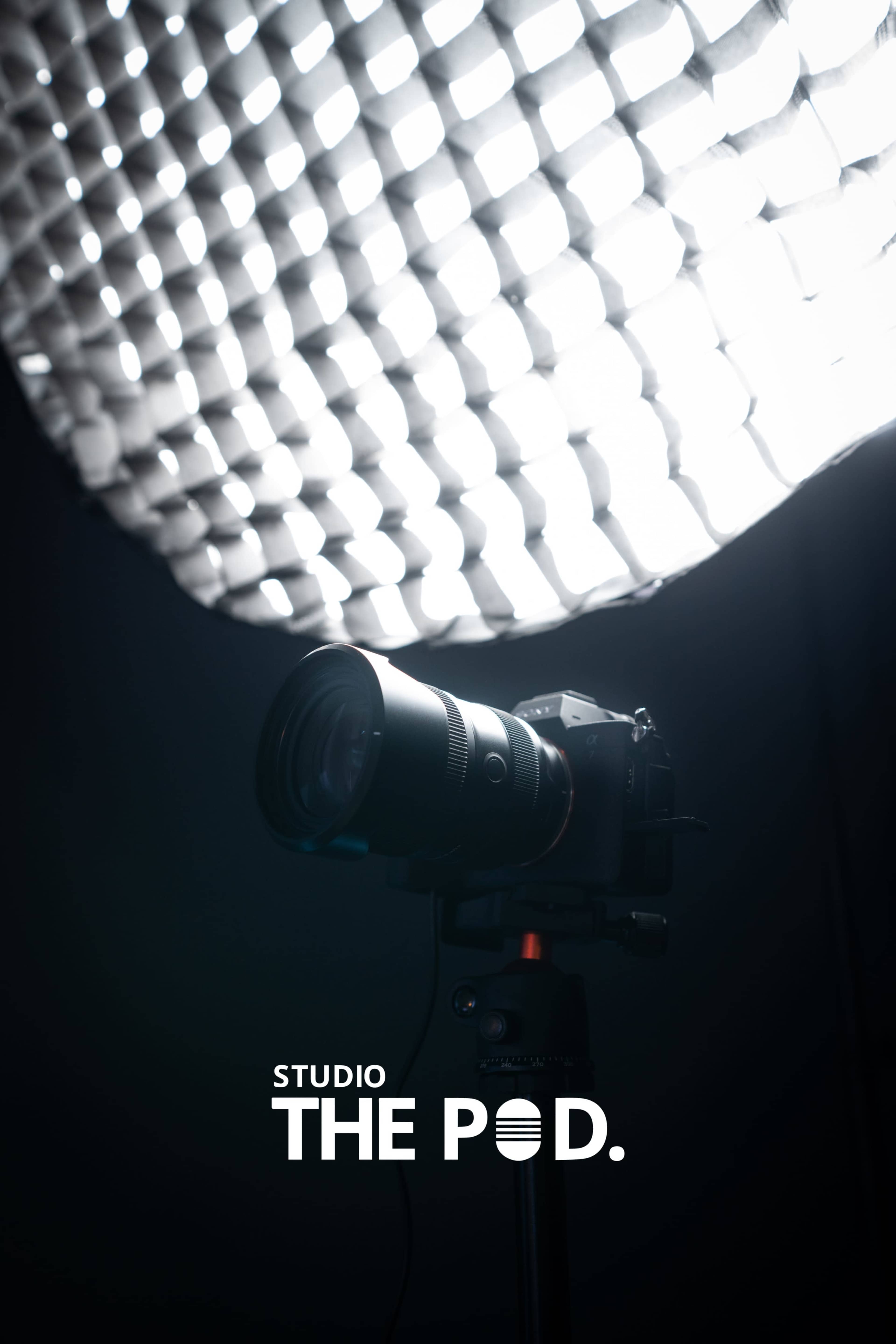 LOFT STUDIO Image in Villette, PARIS