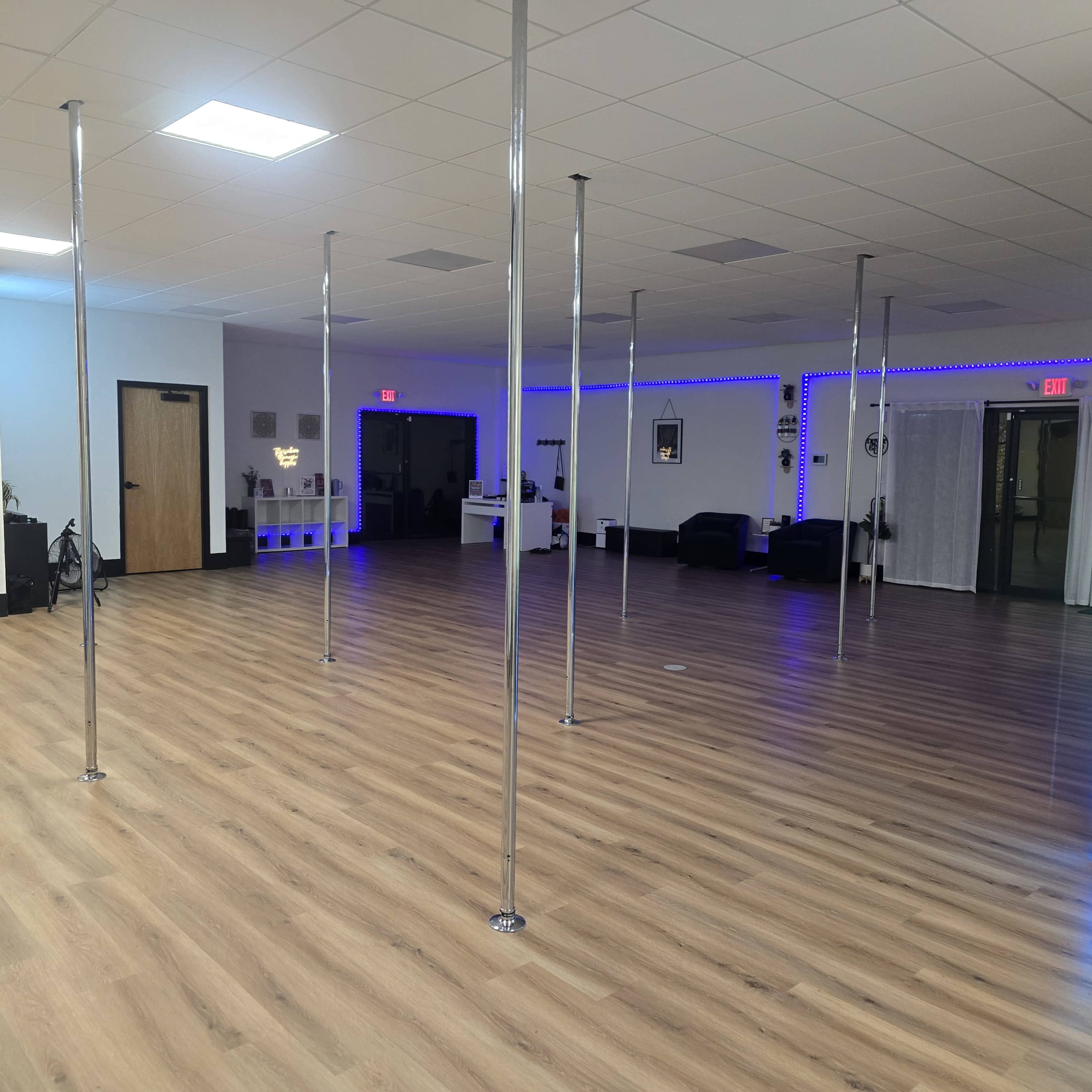 Industrial Creative Studio with Dance, Photo, Podcast & Pop-Up Event Space in Altamonte Springs Image in Altamonte Springs, Altamonte Springs, FL
