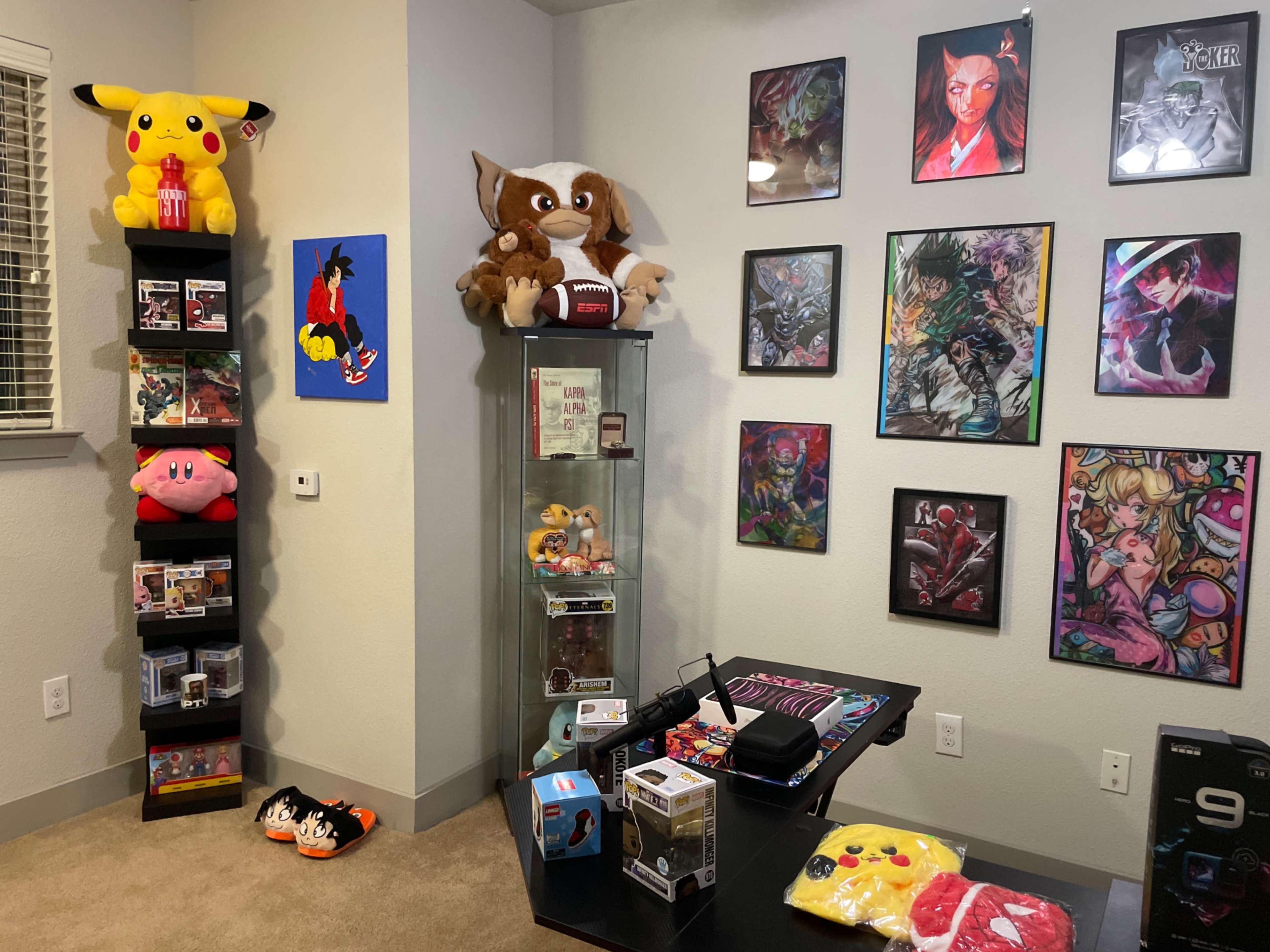 Anime Loft + Multi-Backdrop Garage Studio | Houston Content Space Image in Spring Branch West, Houston, TX