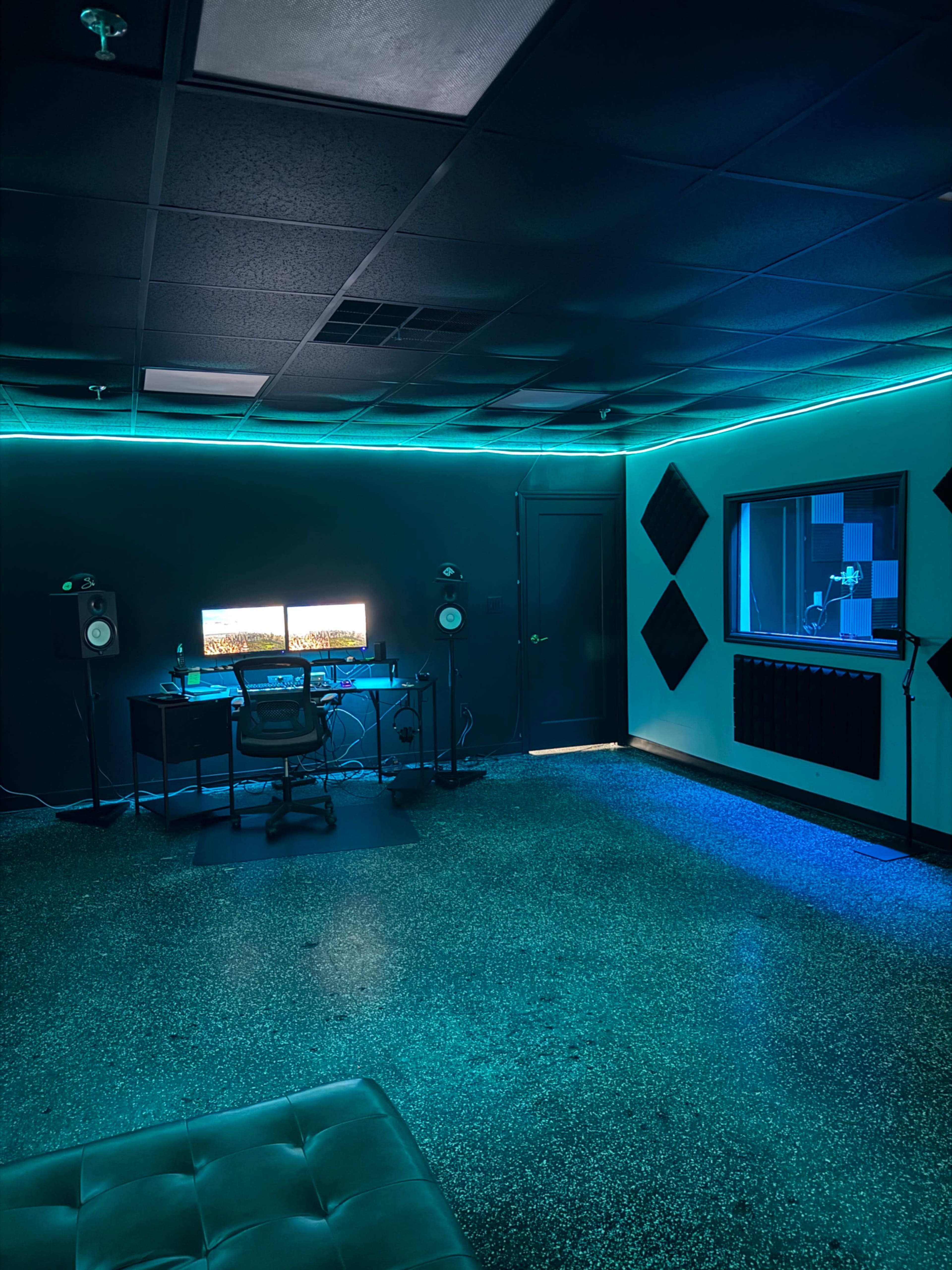 "Versatile Music & Content Creation Studio in Middletown, NY – Perfect for All Your Creative Needs" Image in Wallkill, middletown NY, NY