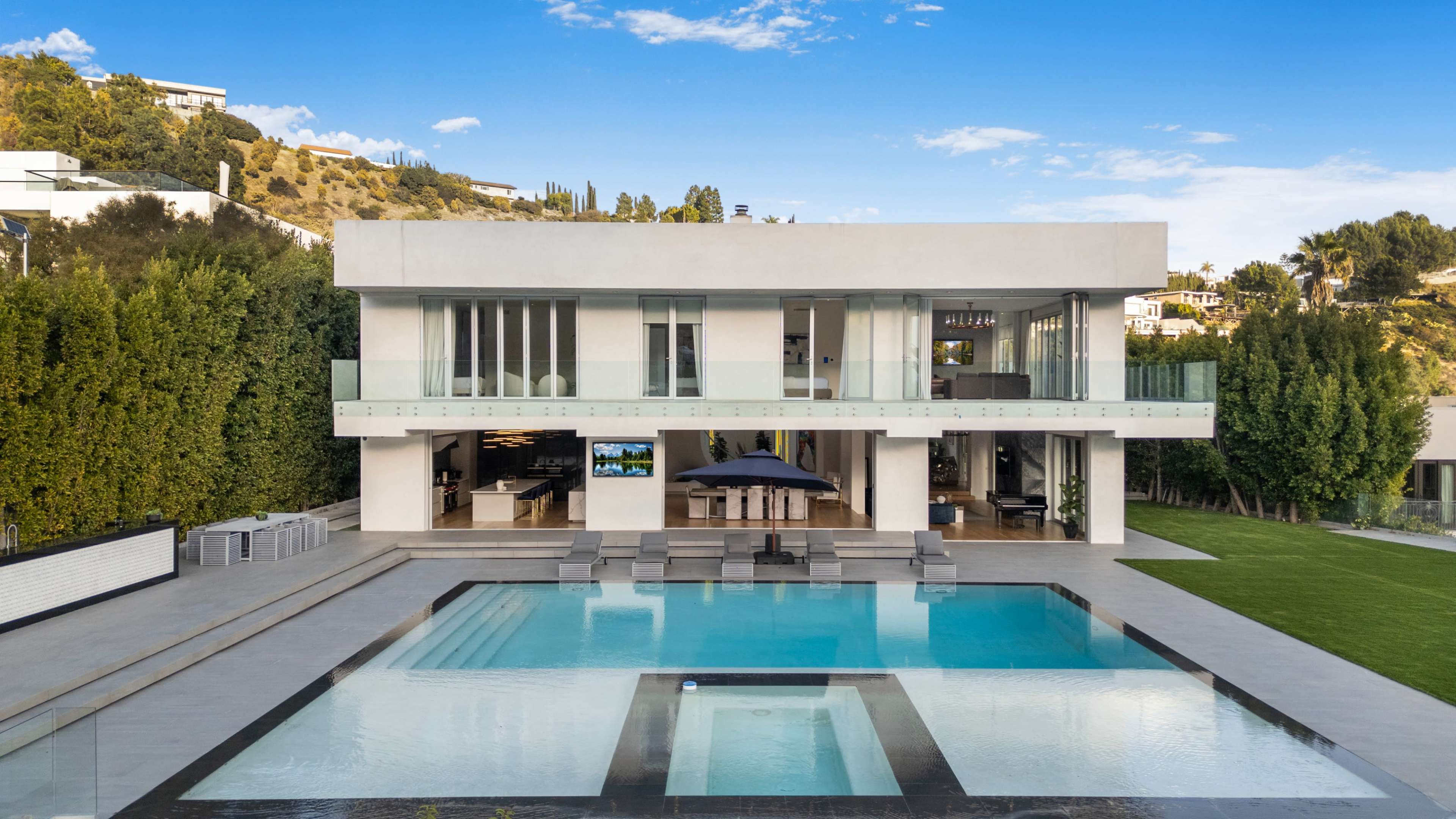 THE MOUNT OLYMPUS MODERN MYTH ESTATE Image in Central LA, Los Angeles, CA