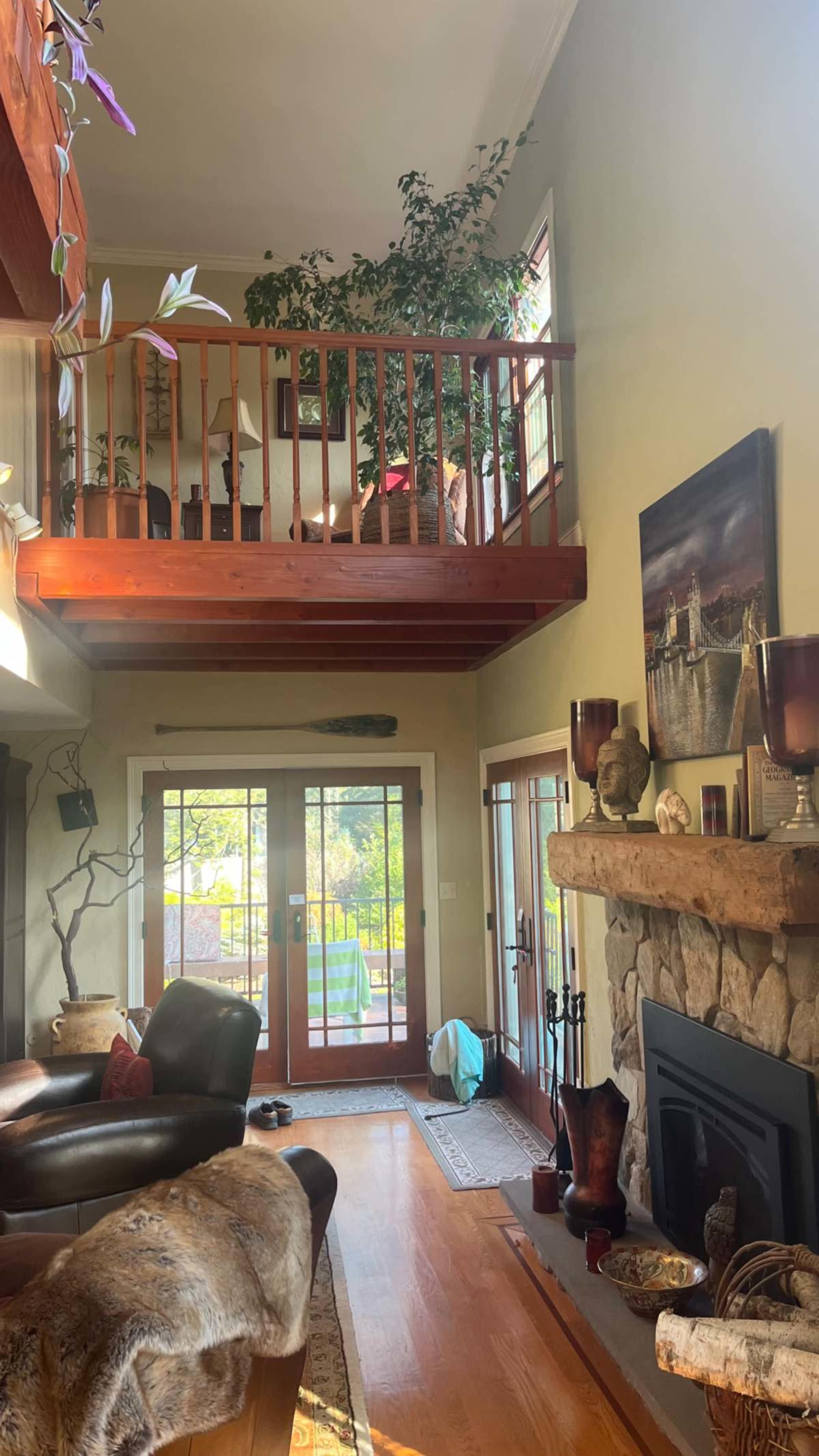 Waterfront 1930s home 15 miles west of Boston Image in Cochituate, Wayland, MA