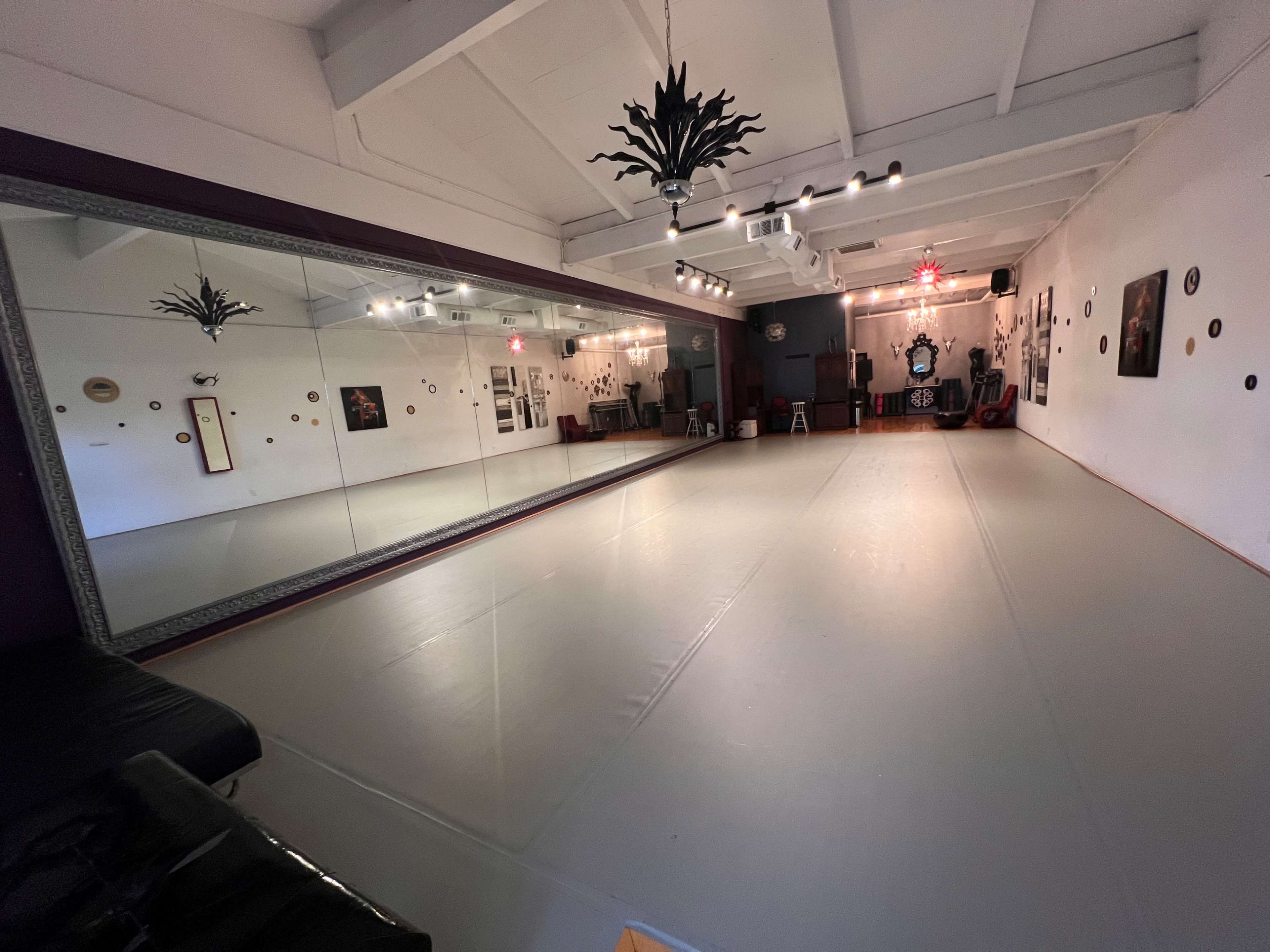 Professional Dance Studio in Pleasanton (Full mirrors + Sound) Image in Pleasanton, Pleasanton, CA