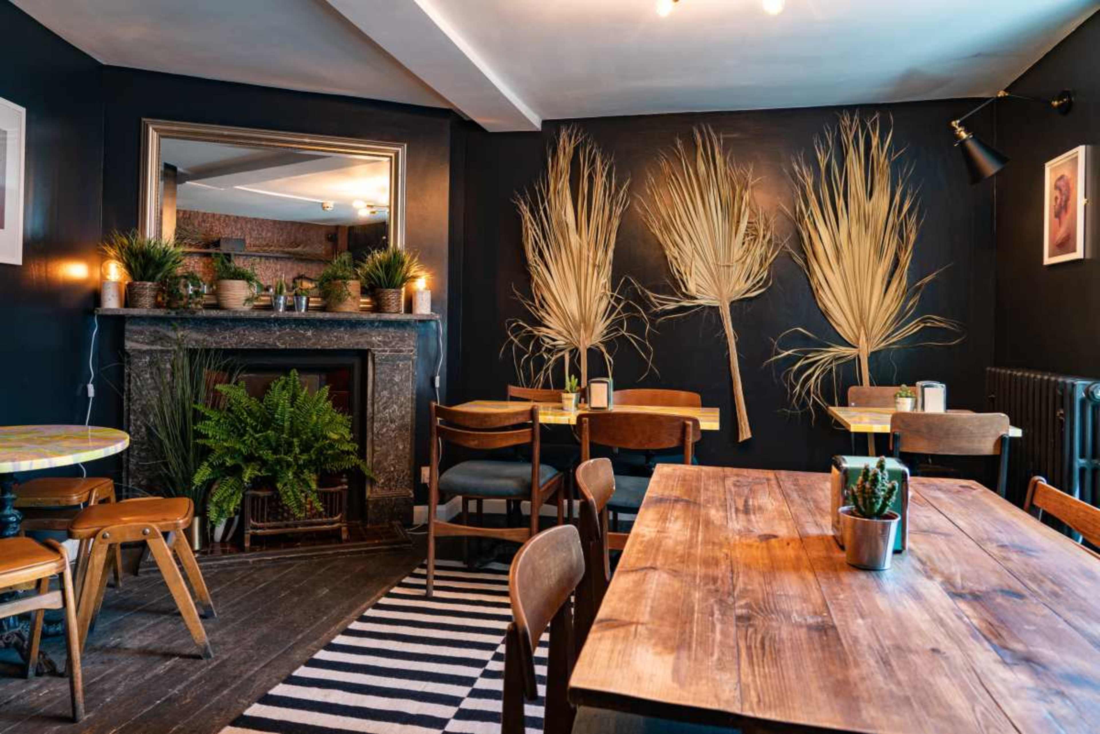 Historic London Pub with Contemporary Style Image in Holborn, London, ENG