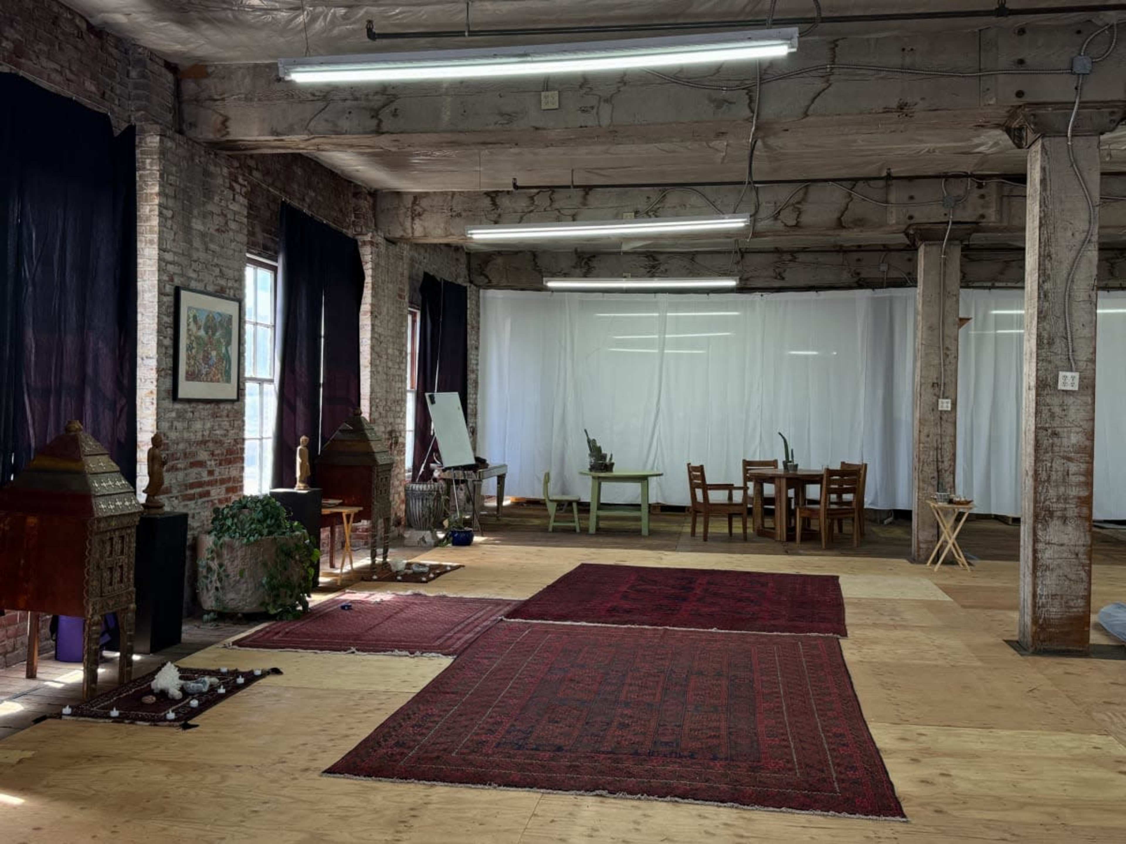 Bright Industrial Loft with Kitchen + Gem Shop Access Image in Southeast Portland, Portland, OR