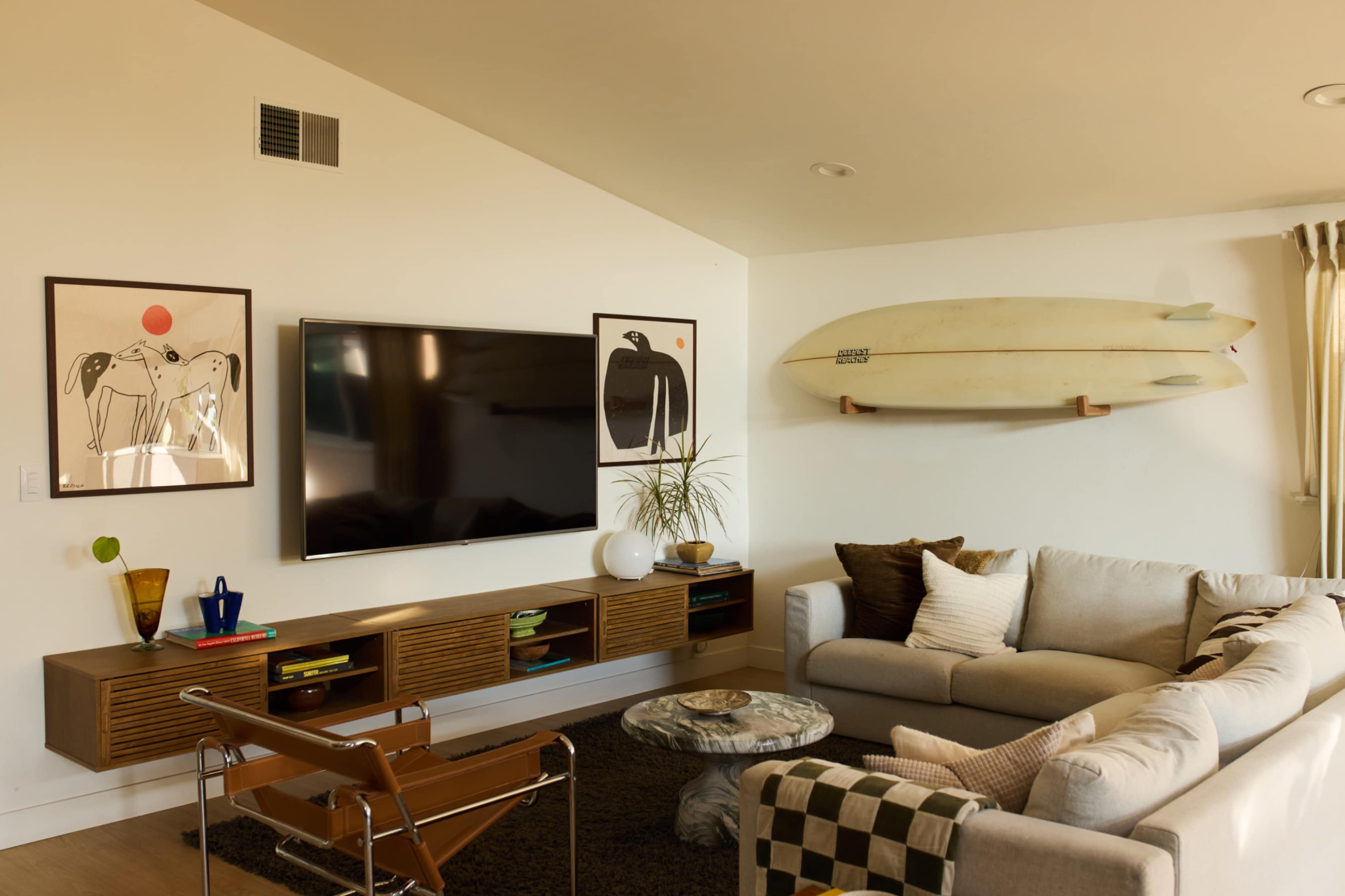 Spacious and Bright Costa Mesa Home Image in College Park, Costa Mesa, CA