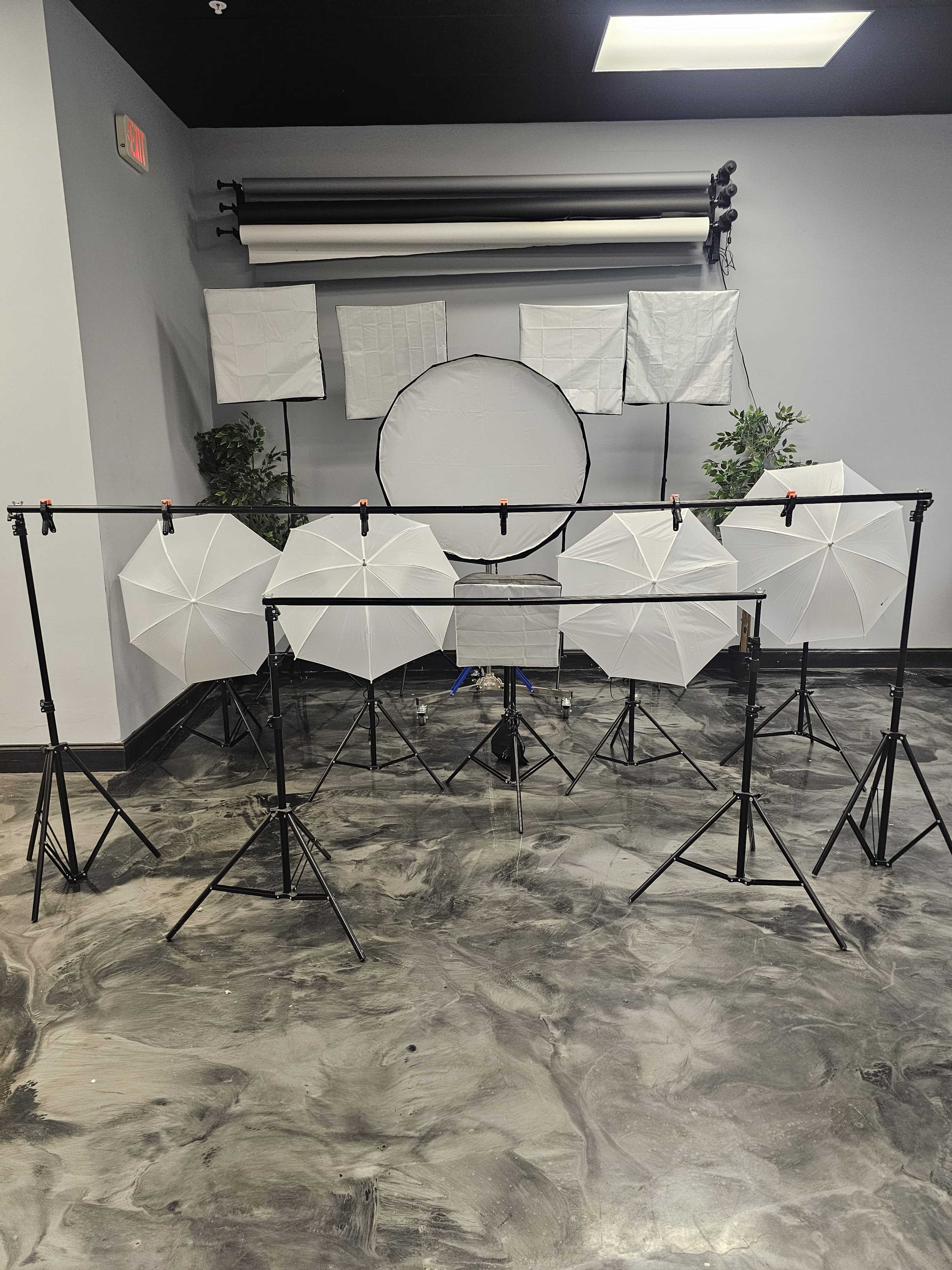 Efendee Photo Studio Image in Plantation, Plantation, FL