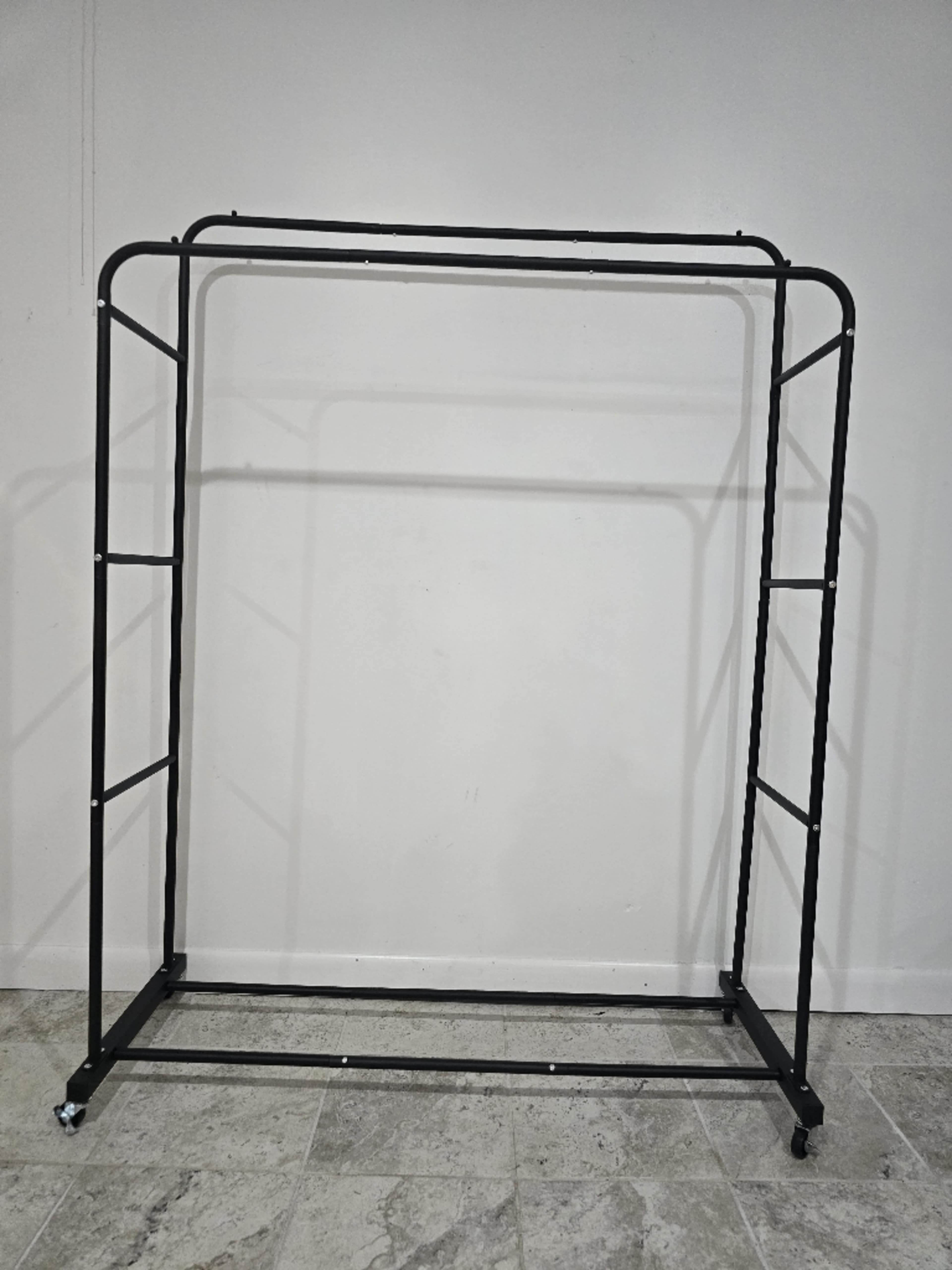 Clothing rack
