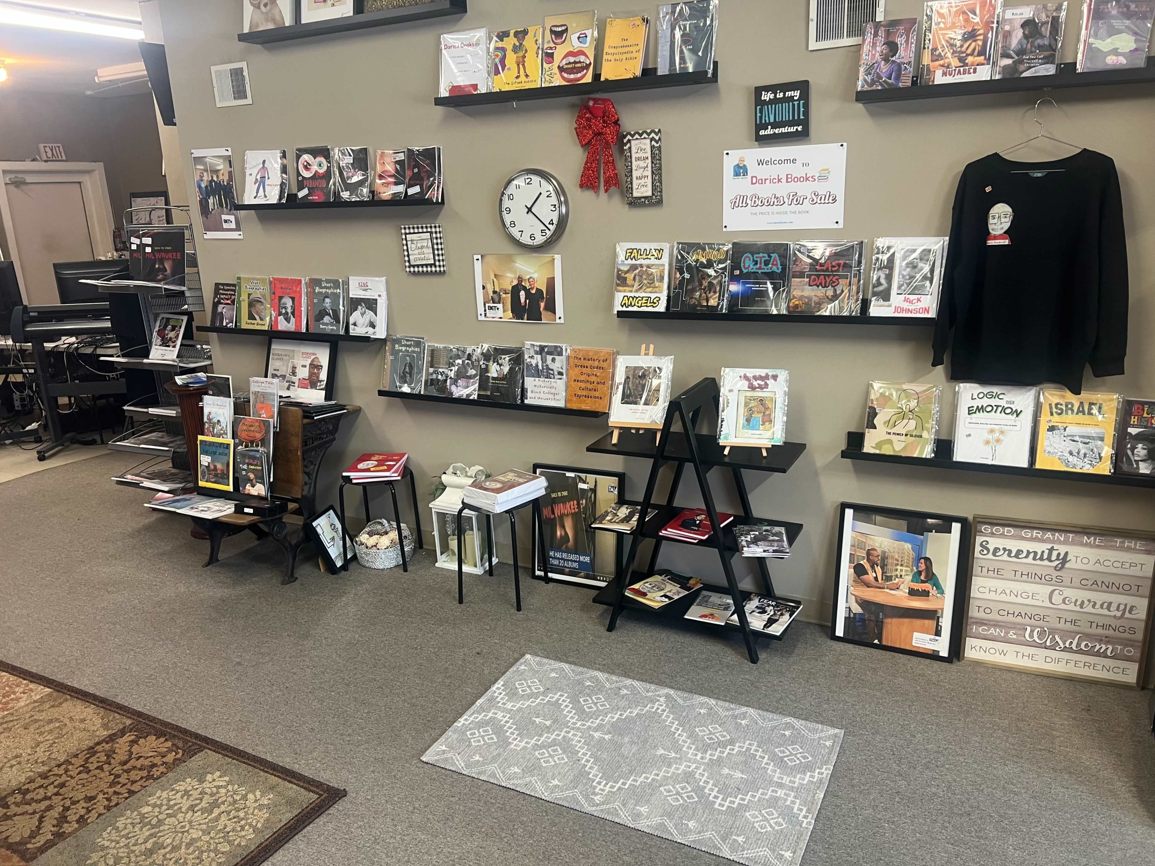 Darick Books Image in Cooper Park, Milwaukee, WI