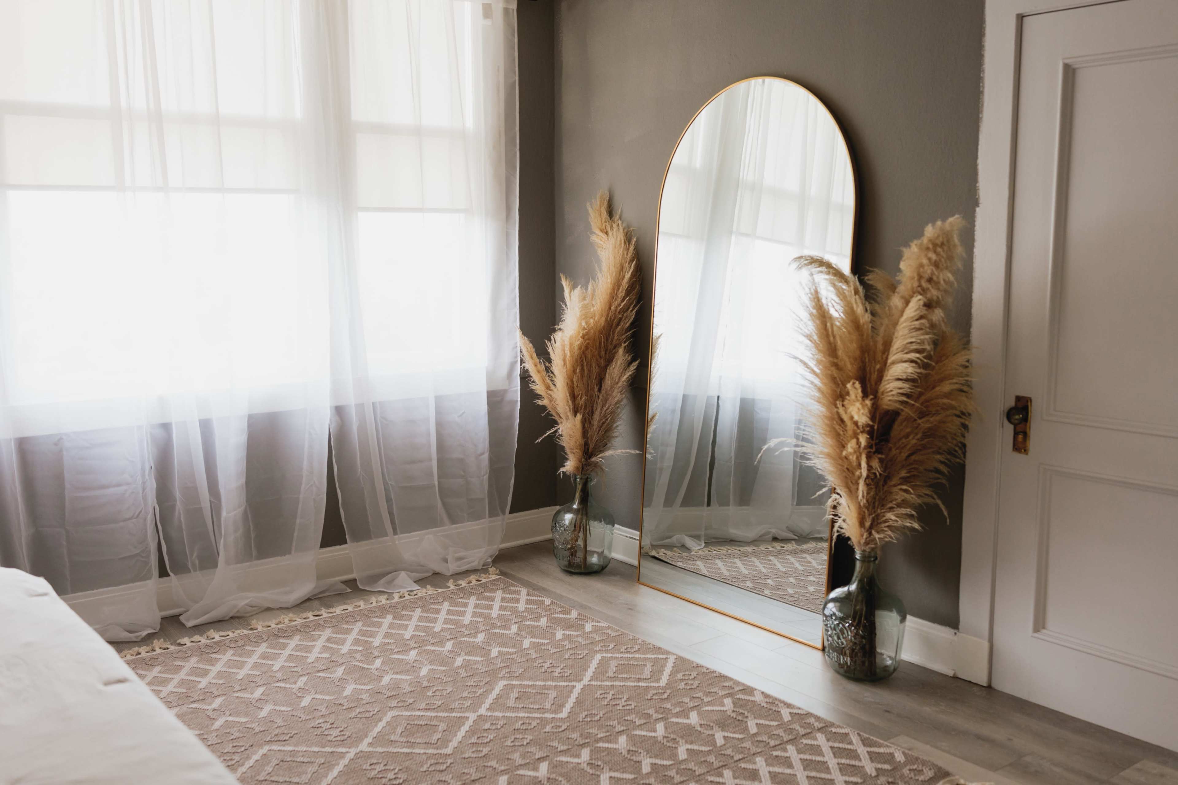 Uptown Loft with Natural Light Image in Whittier, Whittier, CA