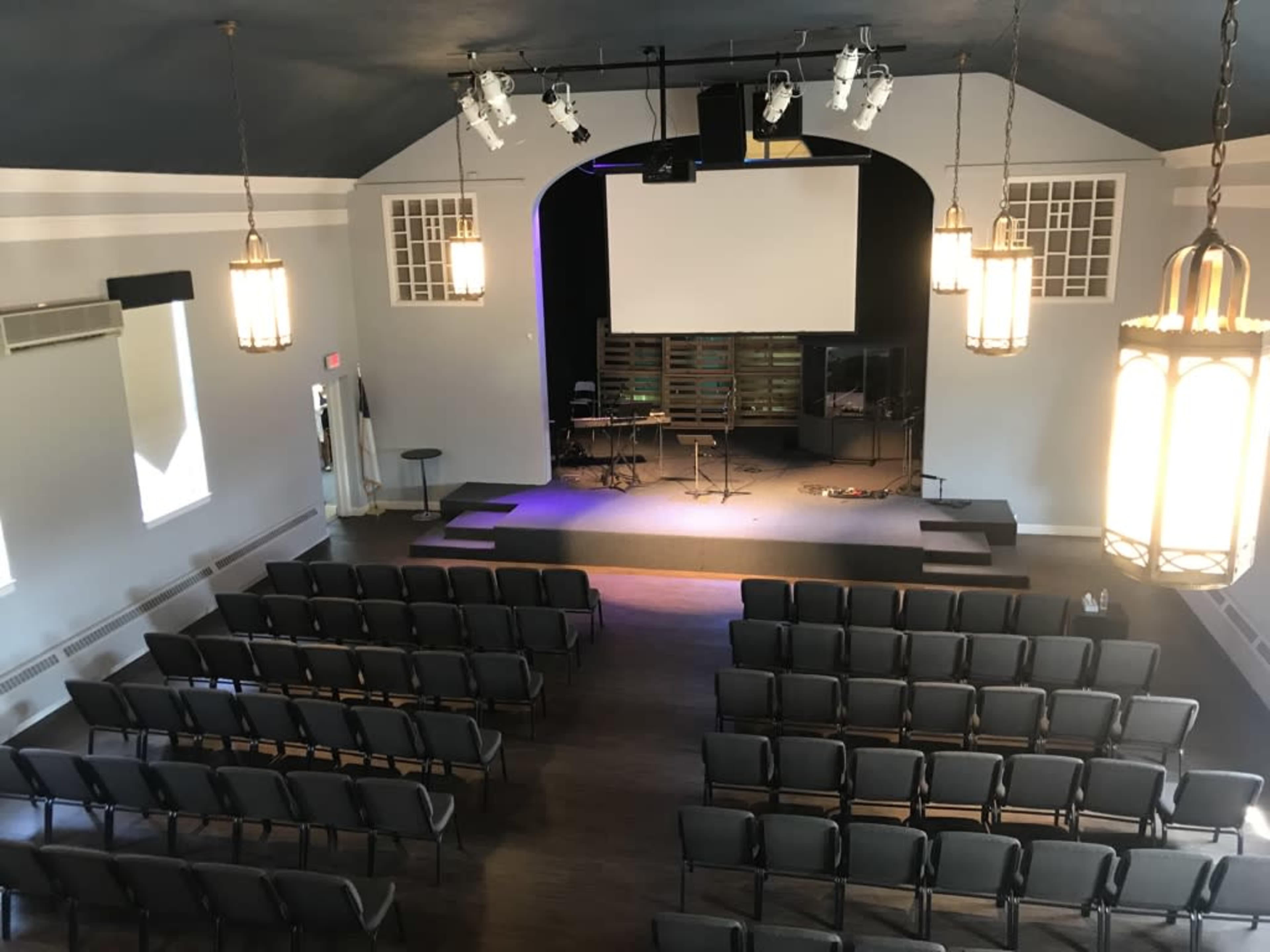 Troy Updated Church Building Great Location Image in Troy, Troy, MI
