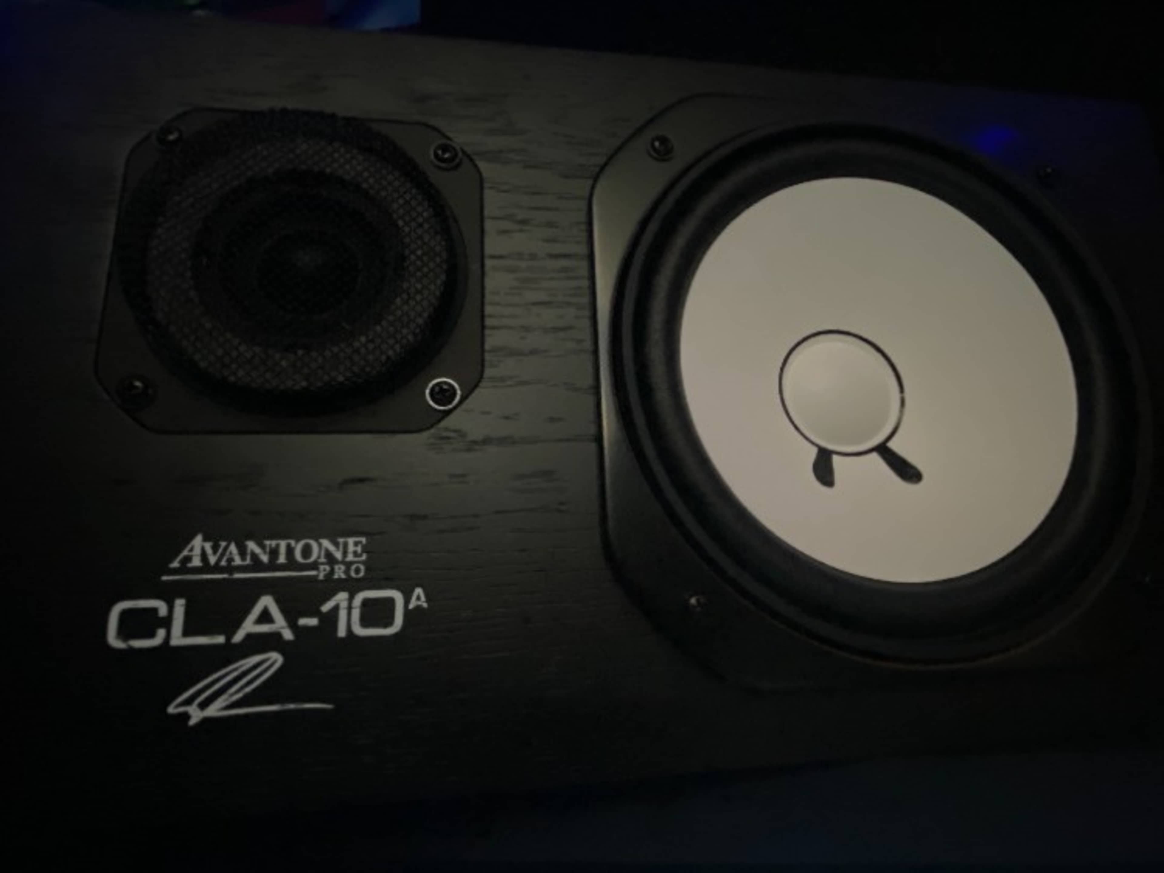 Avantone CLA-10a Mixing Monitors