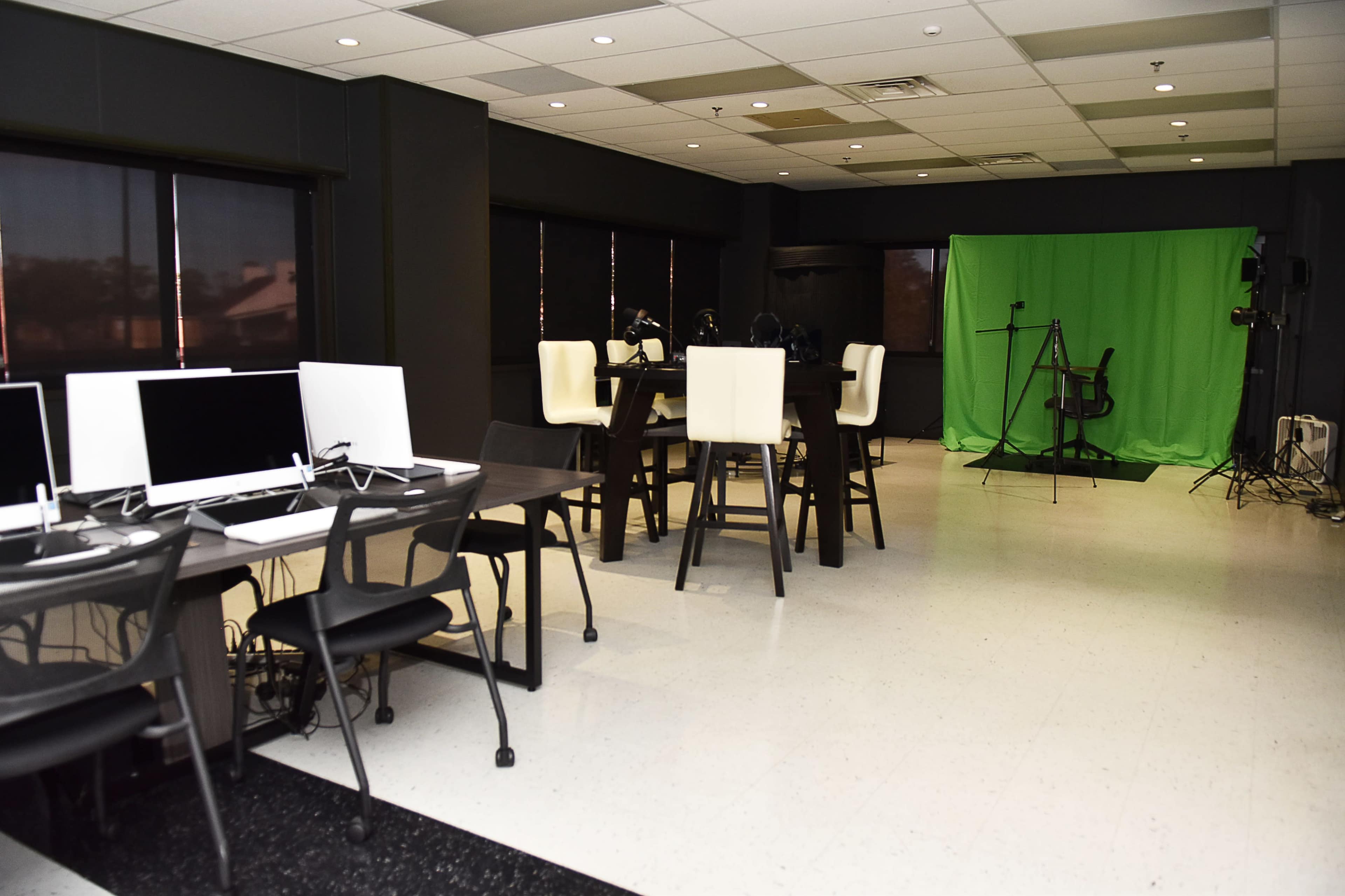 Third Ward Multipurpose Center With Creative Studio, LED Wall, T- Shirt Press Machines, Podcast Equipment, Computer Station, Video Recording, Full Gym, & Classrooms Image in MacGregor, Houston, TX