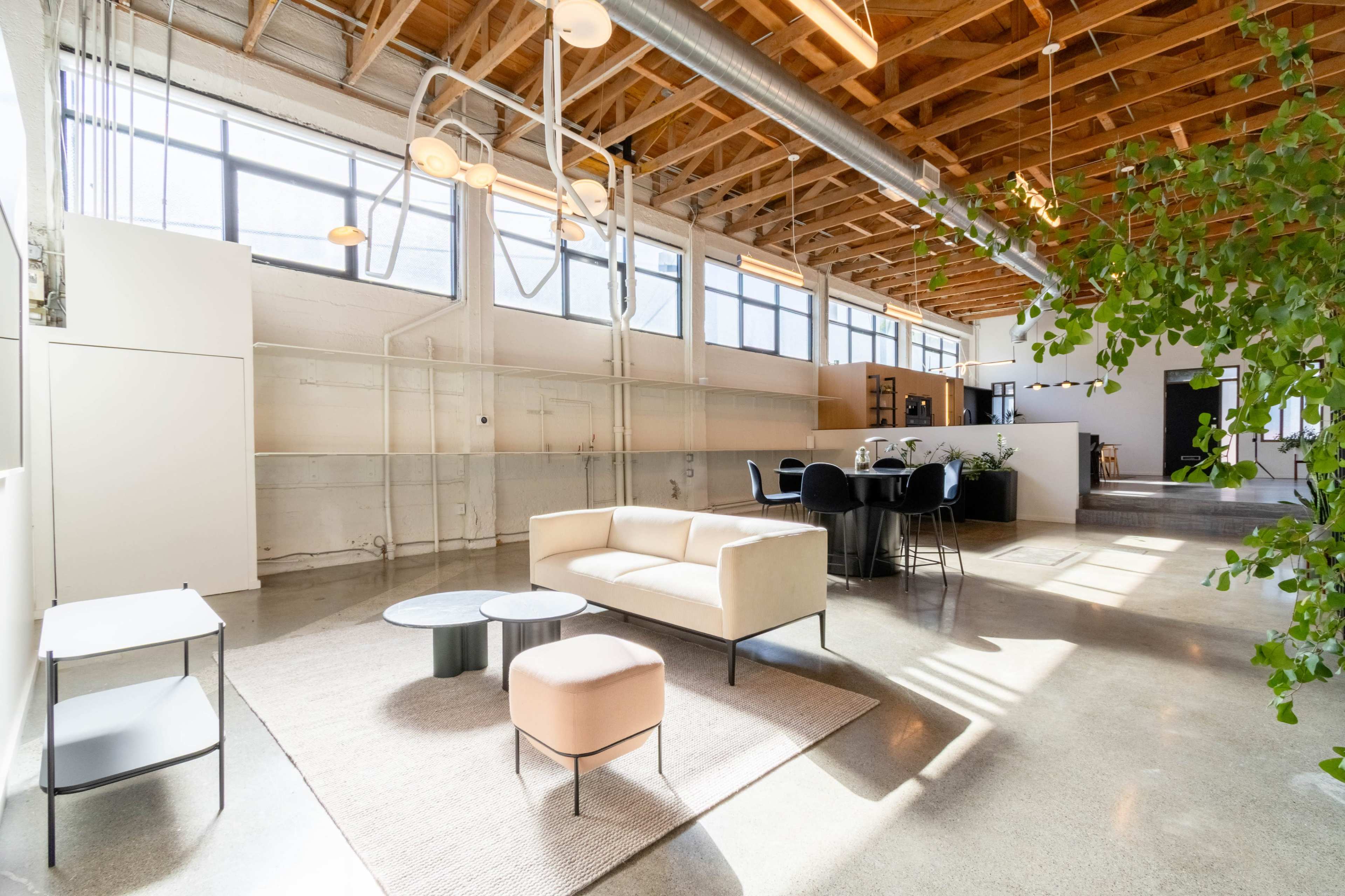 Stunning industrial style multifunctional open space Image in SoMa, San Francisco, CA